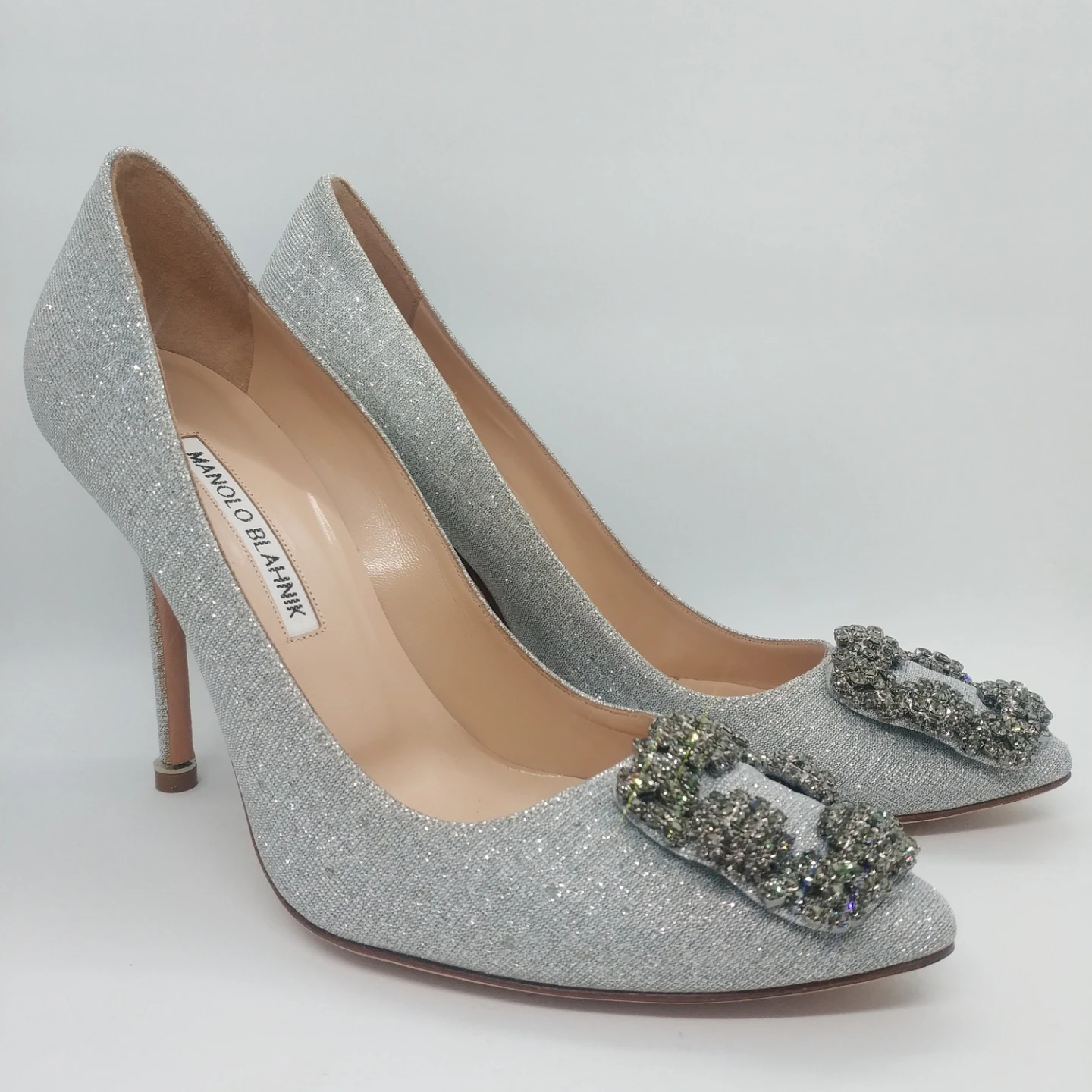 Manolo Blahnik Hangisi Silver Pumps
