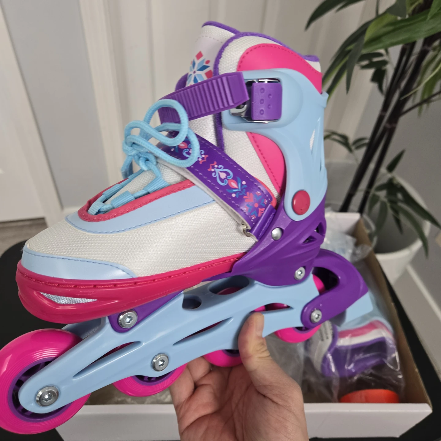 New kids convertible skates rollerblades frozen - photo 4
