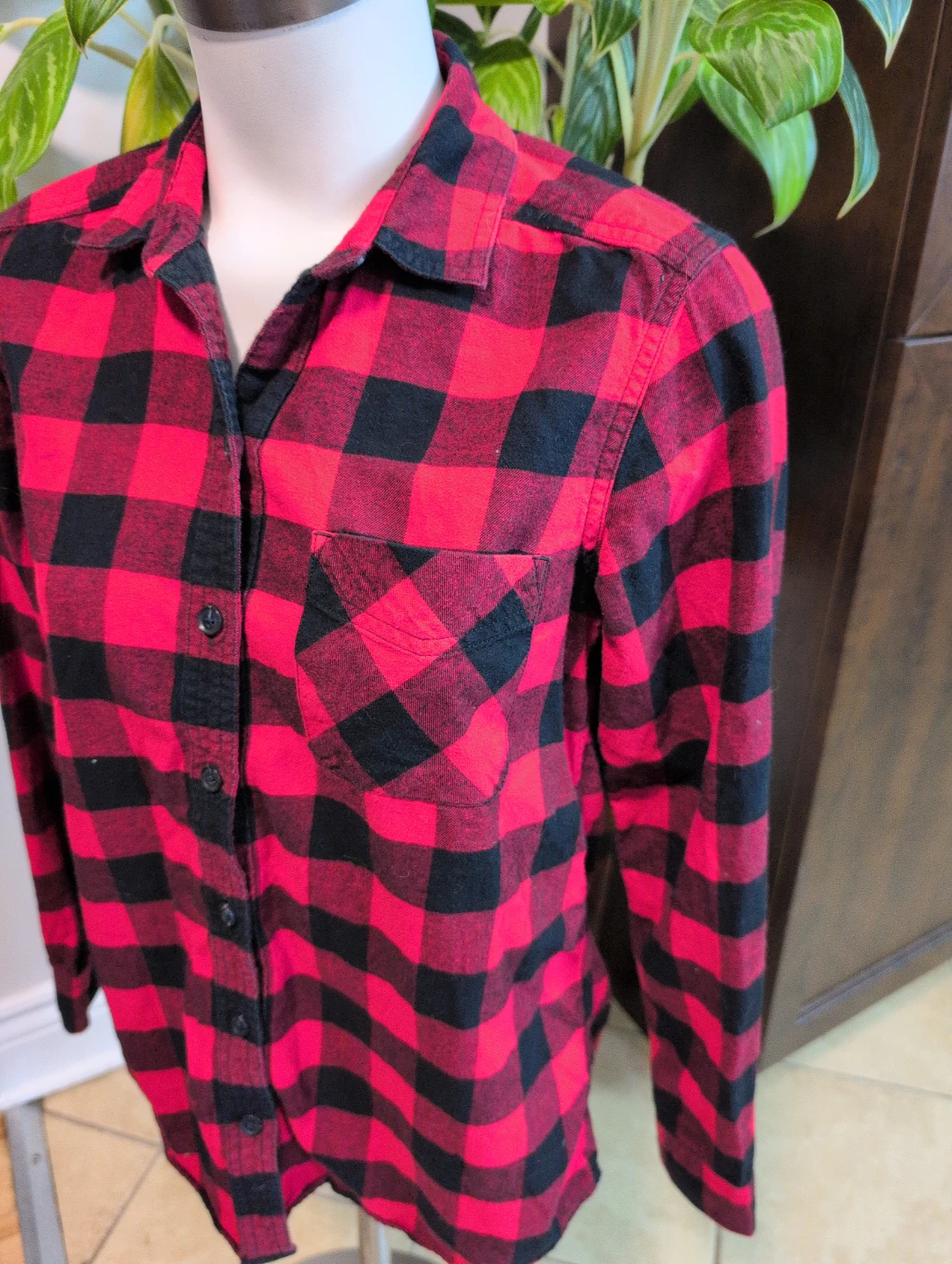 Eddie Bauer Women's Red & Black Plaid Flannel Shirt - Size S - photo 2