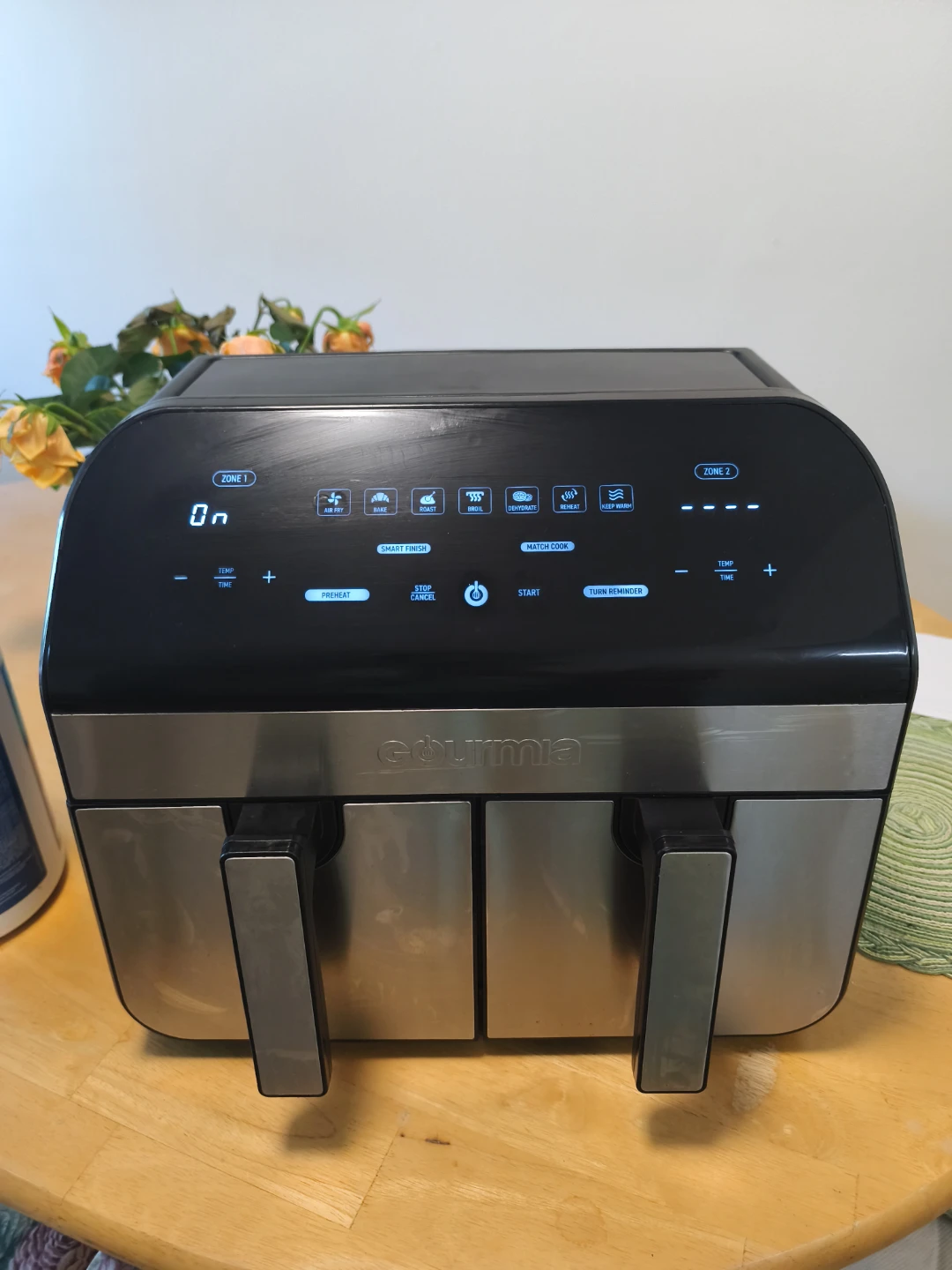 Gourmia Dual Basket Air Fryer - photo 2