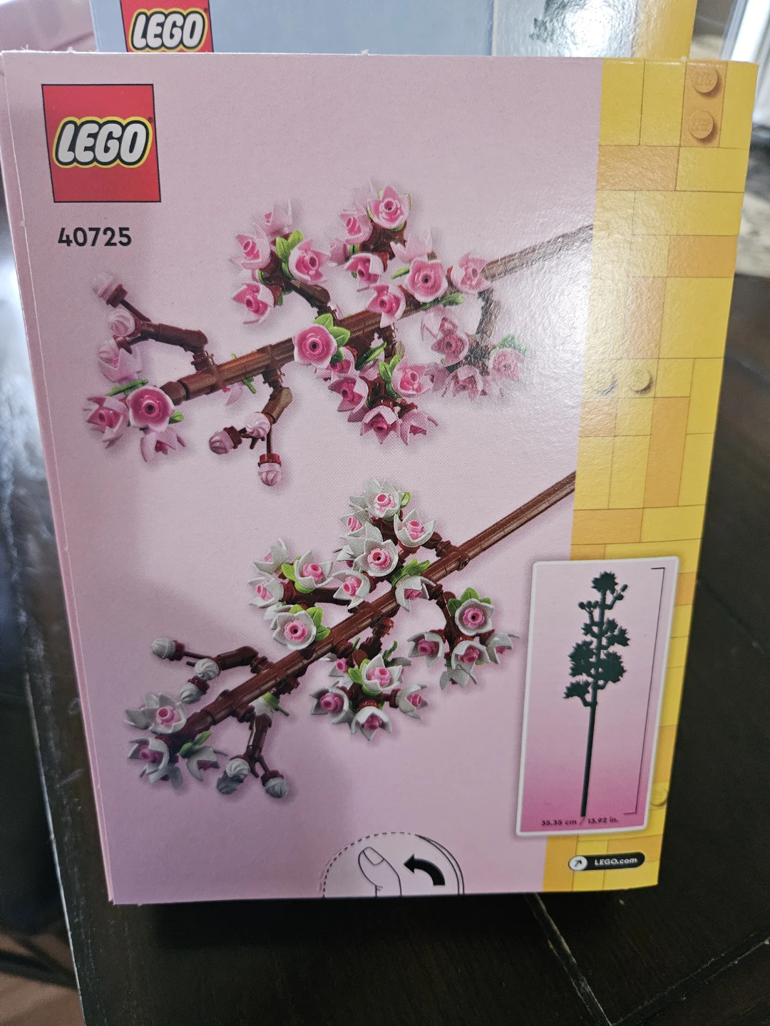 LEGO 40725 Cherry Blossoms Building Set - photo 2