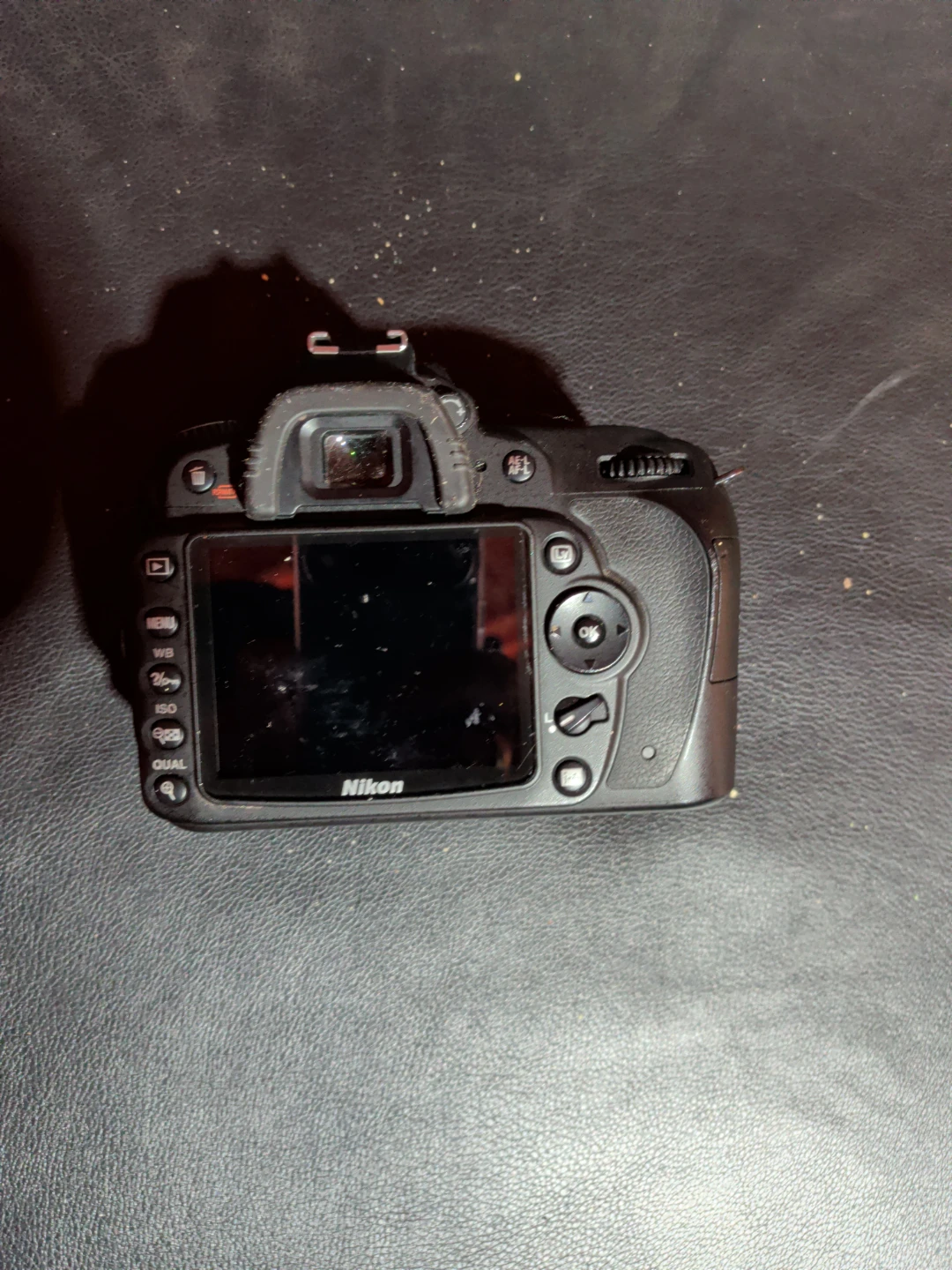 Nikon D90 DSLR Camera Body - photo 2