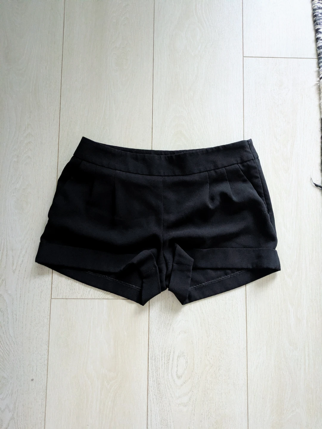 Tailored Shorts - Size 0