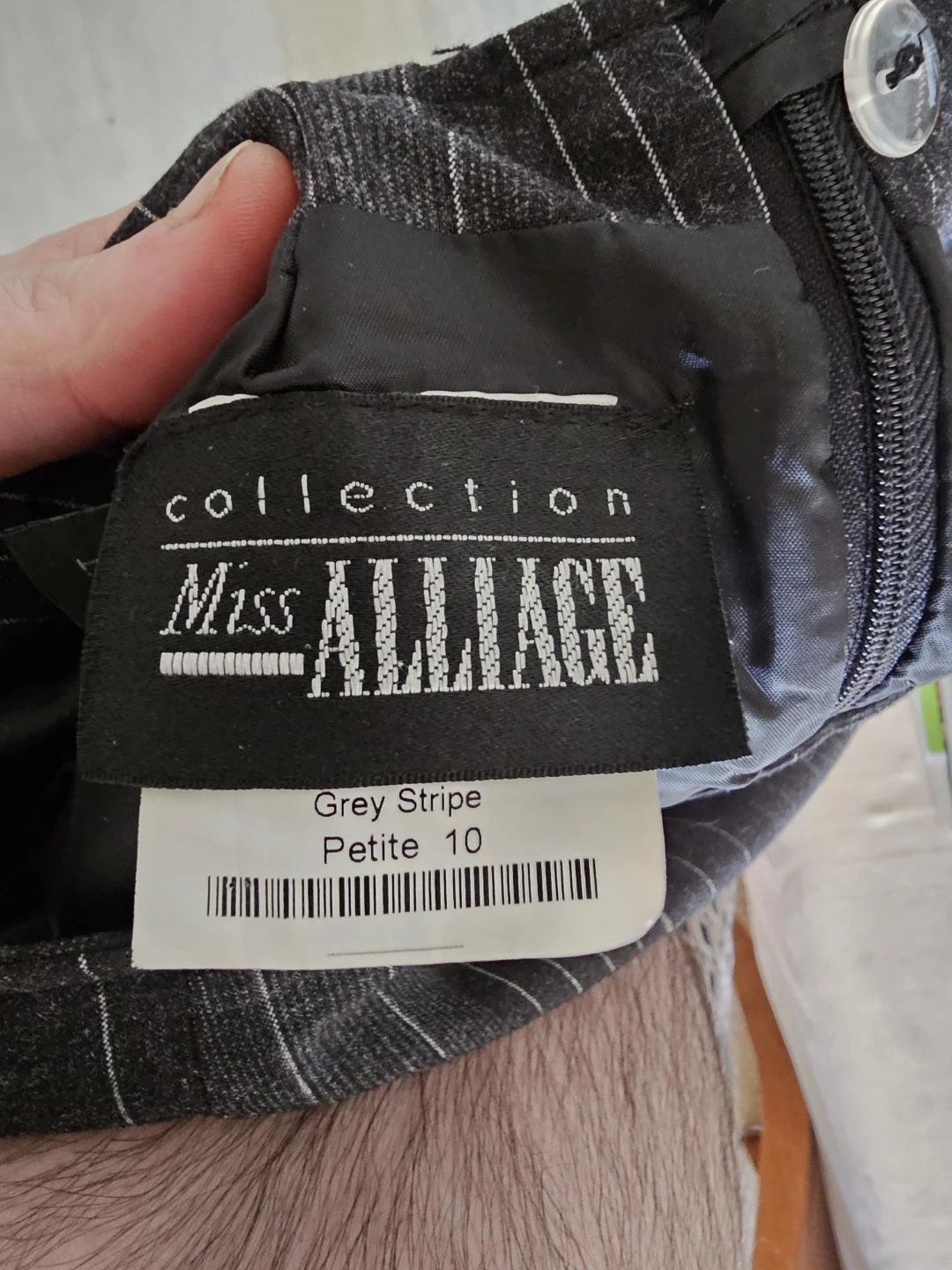 Miss ALLIAGE Grey Stripe Petite Skirt - Size 10 - photo 2