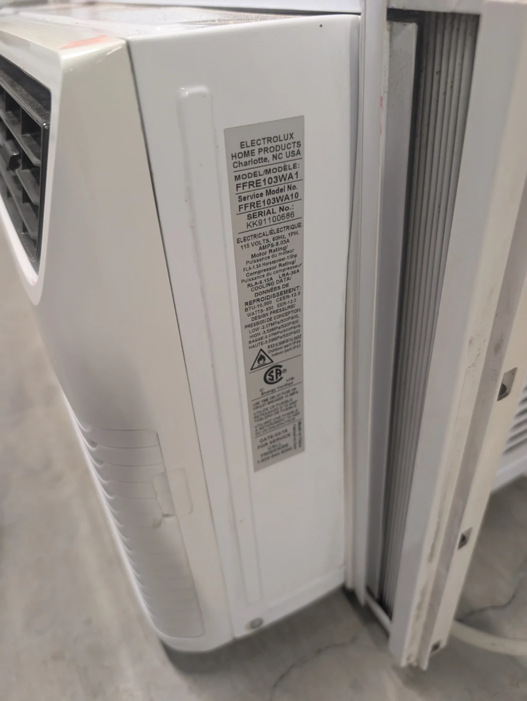 Frigidaire Window Air Conditioner 10,000 BTU - photo 2