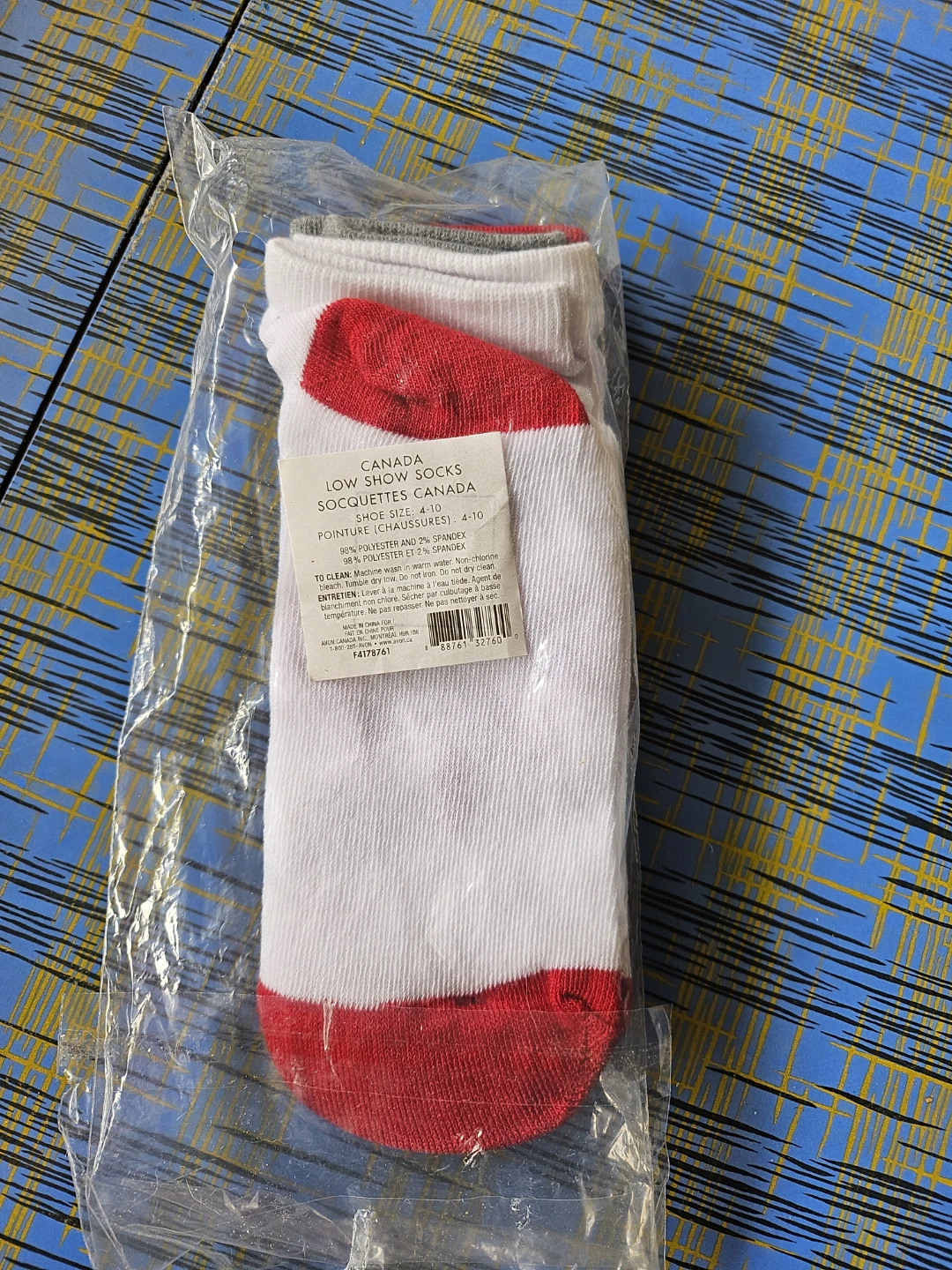 Bundled Items - photo 3
