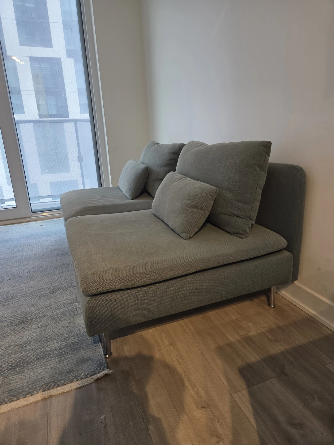 IKEA SÖDERHAMN sofa with Pillows - photo 2