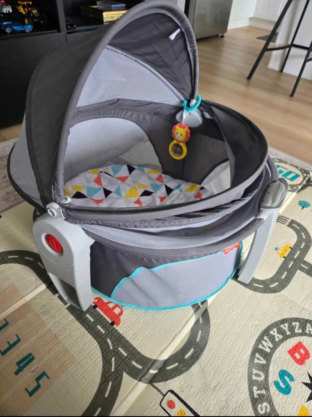 Fisher-Price Portable Bassinet