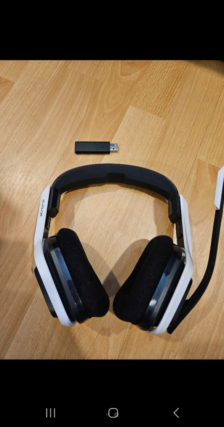 Astro A20 Wireless Gaming Headset