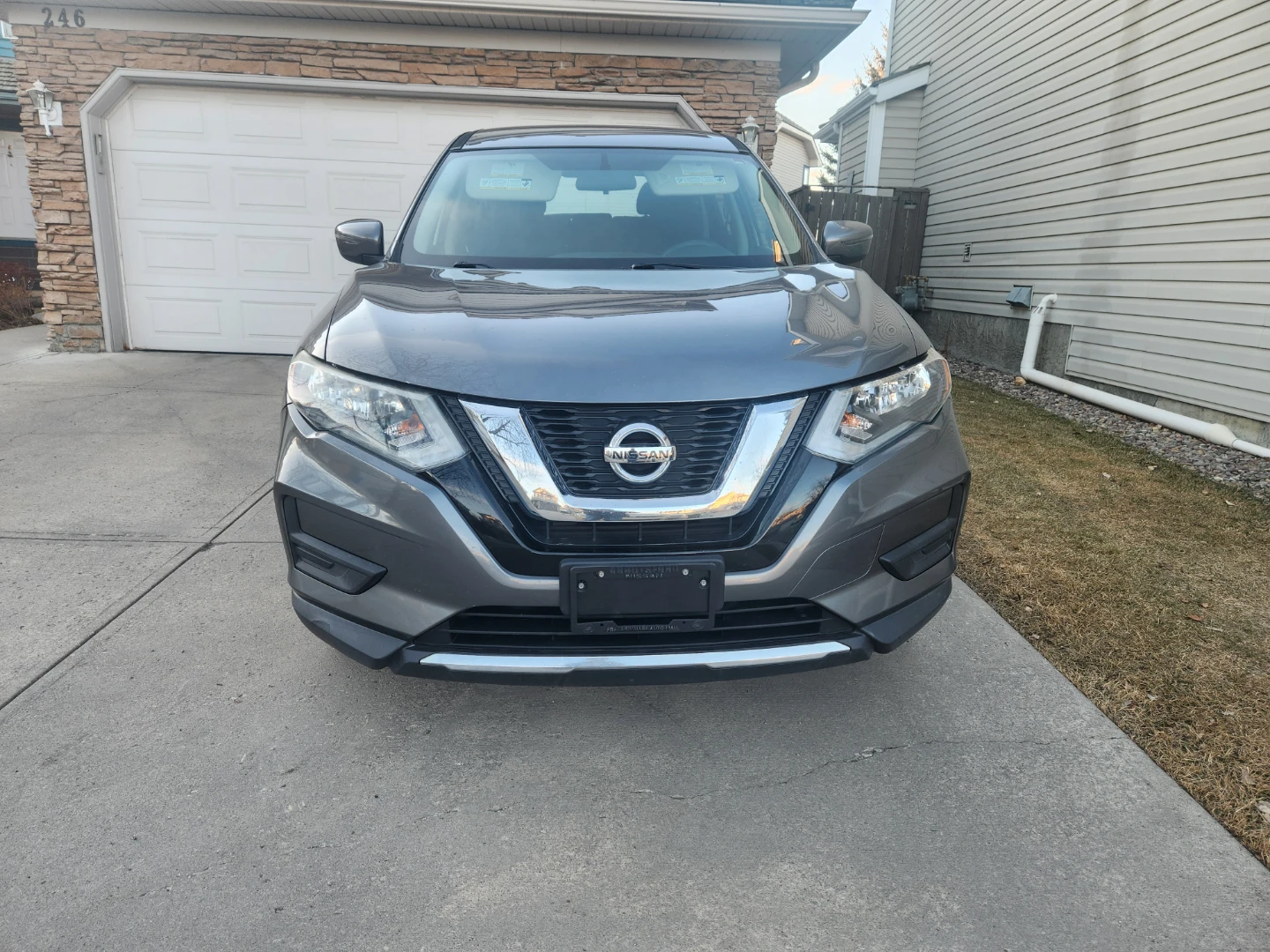 2017 Nissan Rogue AWD - photo 2