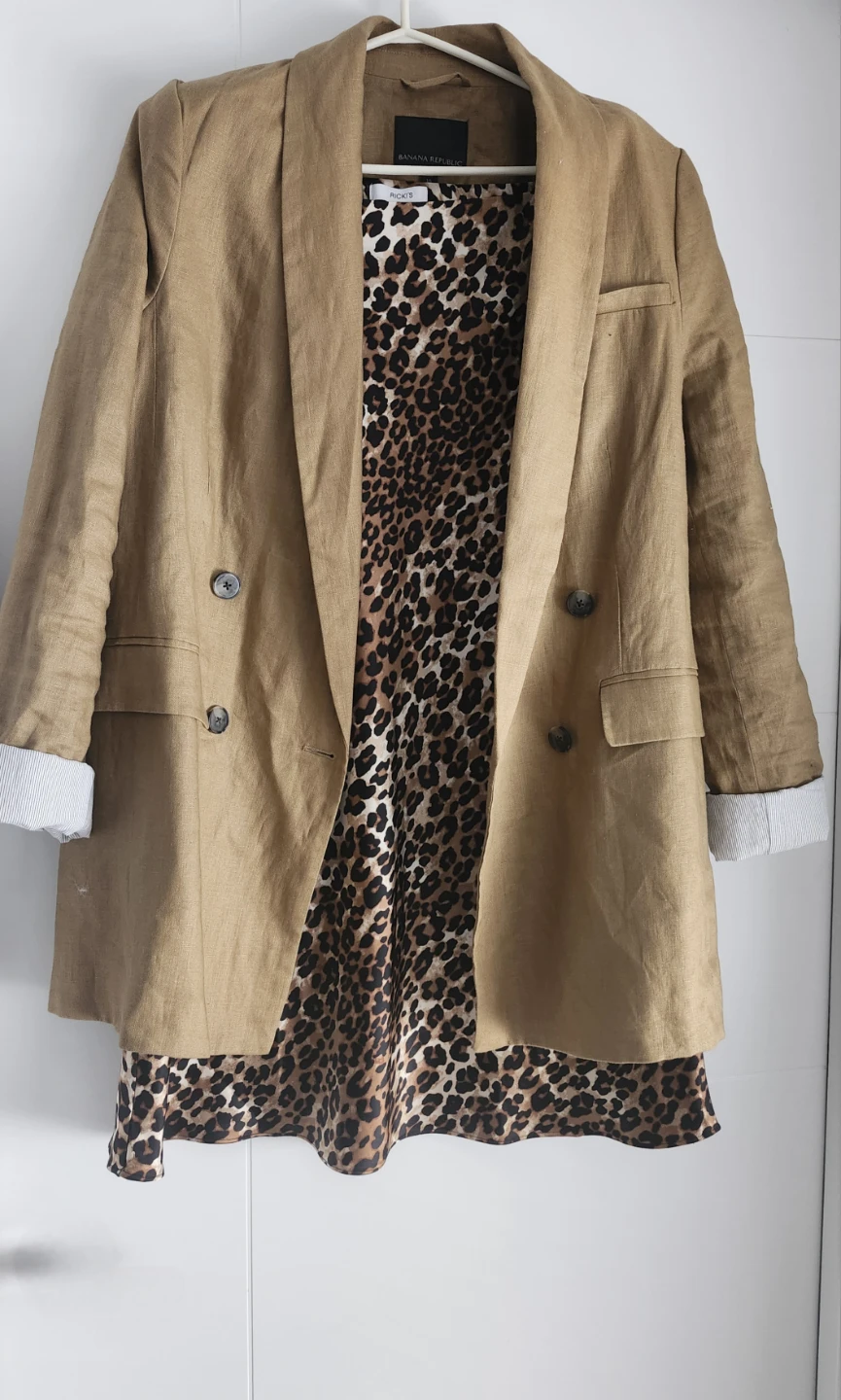 Ricki's Leopard Print Midi Skirt, size Small