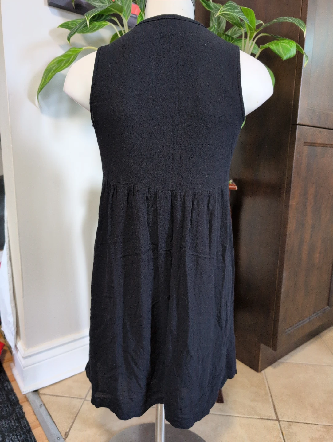 Old Navy Black Sleeveless Dress - photo 3