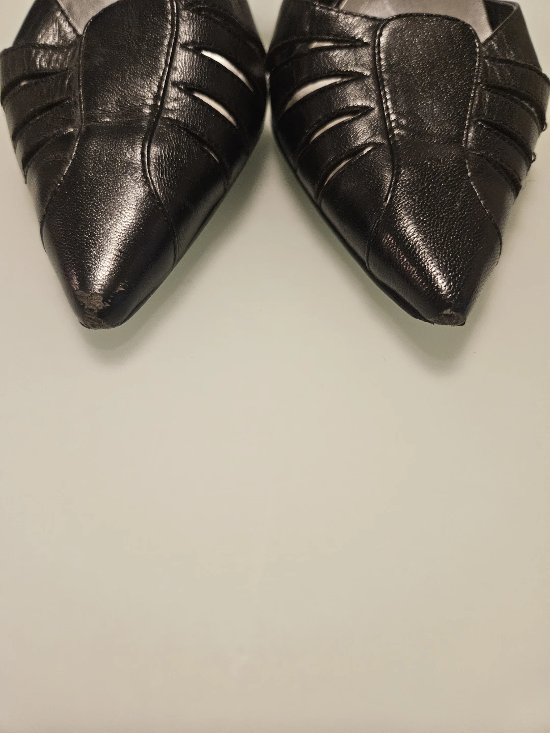Black Leather Heels Size 8 - photo 2