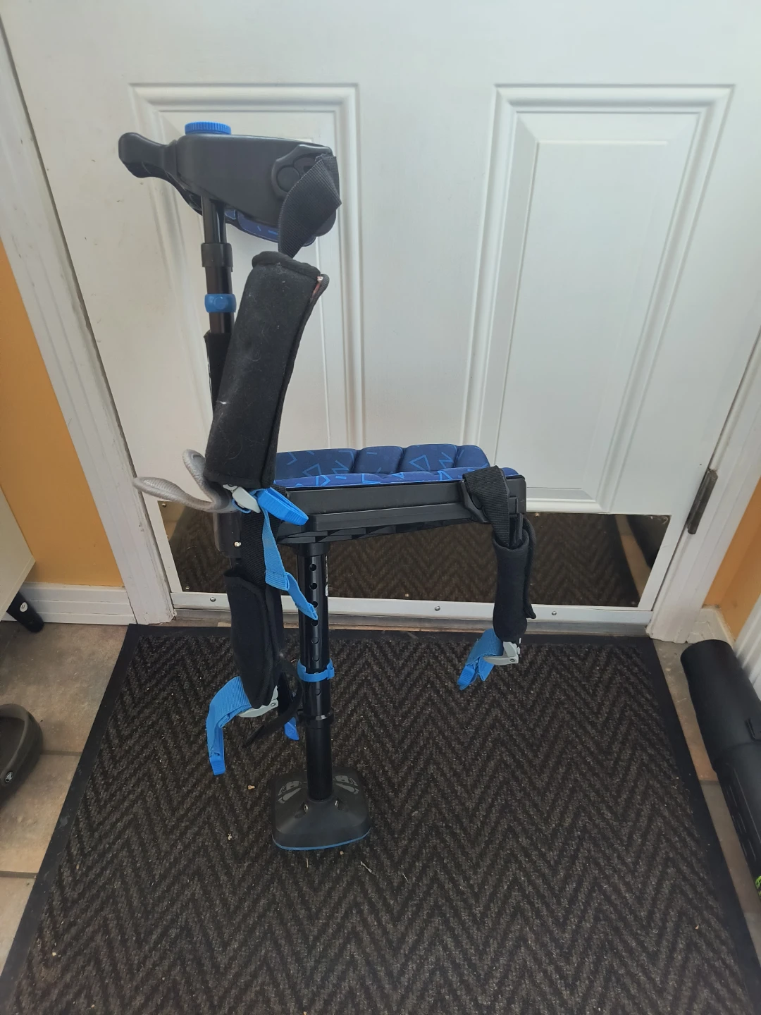 iWALK 2.0 Hands-Free Crutch - photo 4