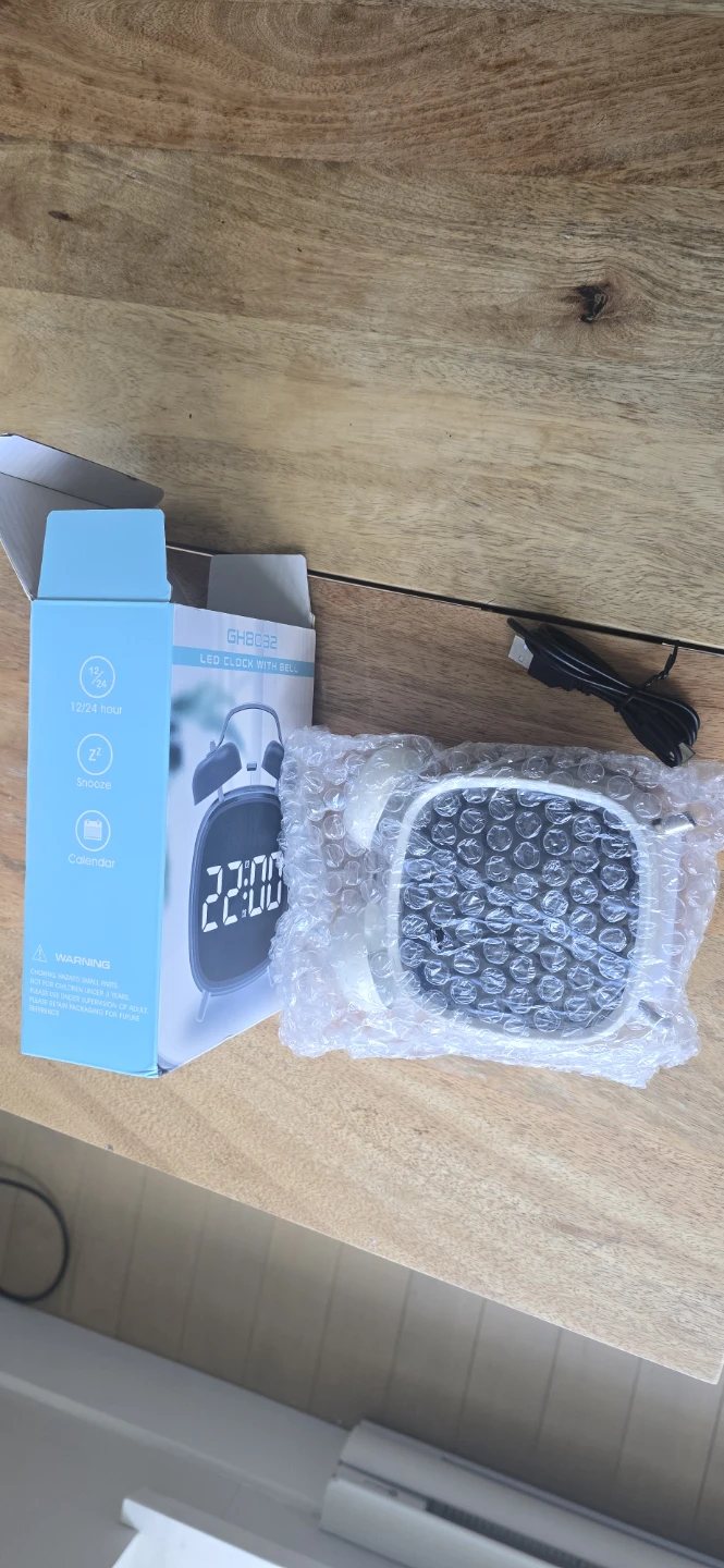White LED Alarm Clock - photo 5