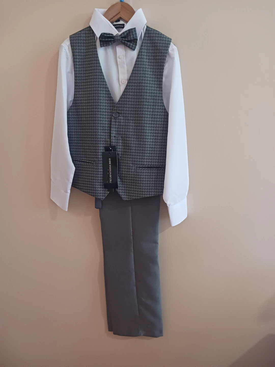 Kids Formal Suit Set - Vest, Shirt, Pants & Bowtie - Size 16