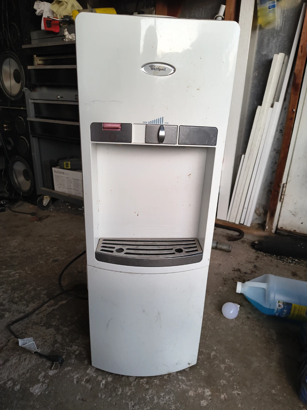 Whirlpool Water Cooler Dispenser - photo 3