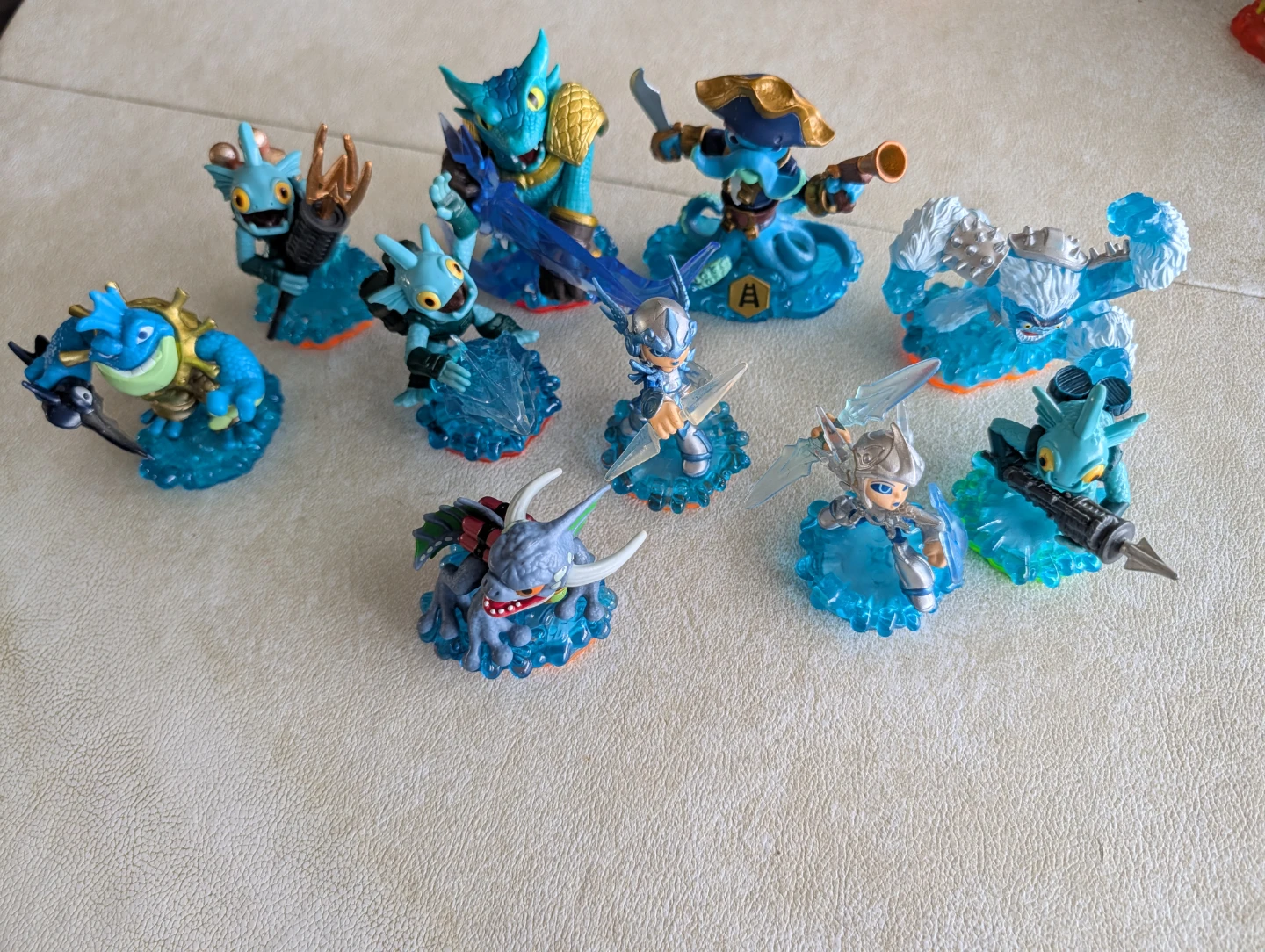 Skylanders Figures Lot - photo 2