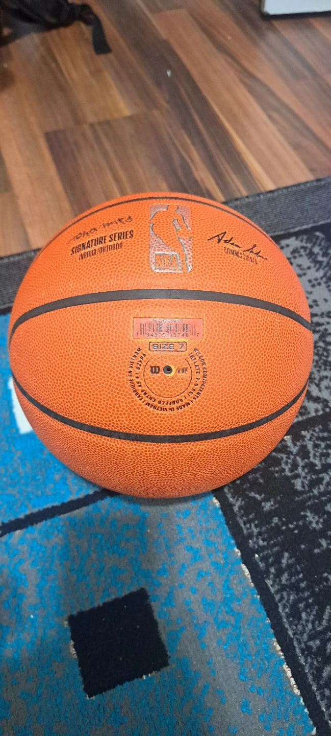 Wilson NBA Signature Series Basketball Size 7 - photo 2
