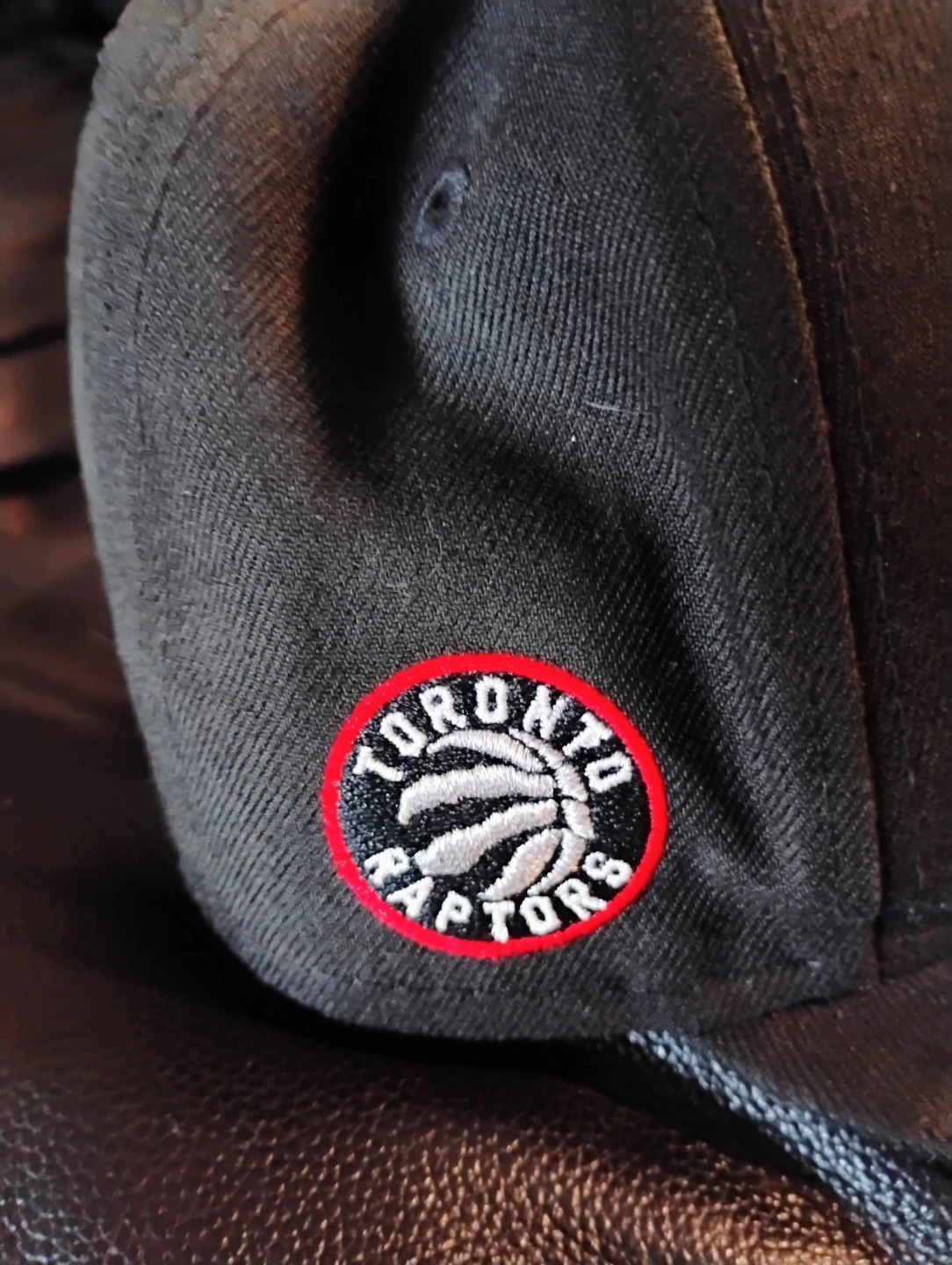 New Era Toronto Raptors 59FIFTY Fitted Hat Size 7 - photo 2