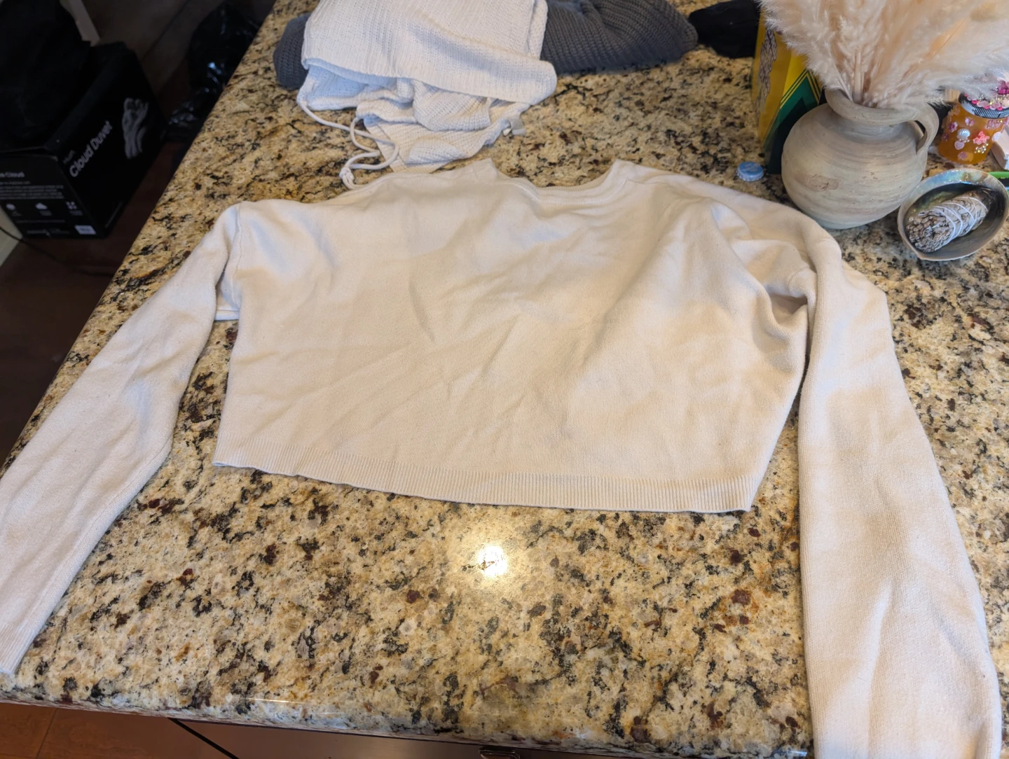 Cream and Grey Cropped Sweaters - photo 2