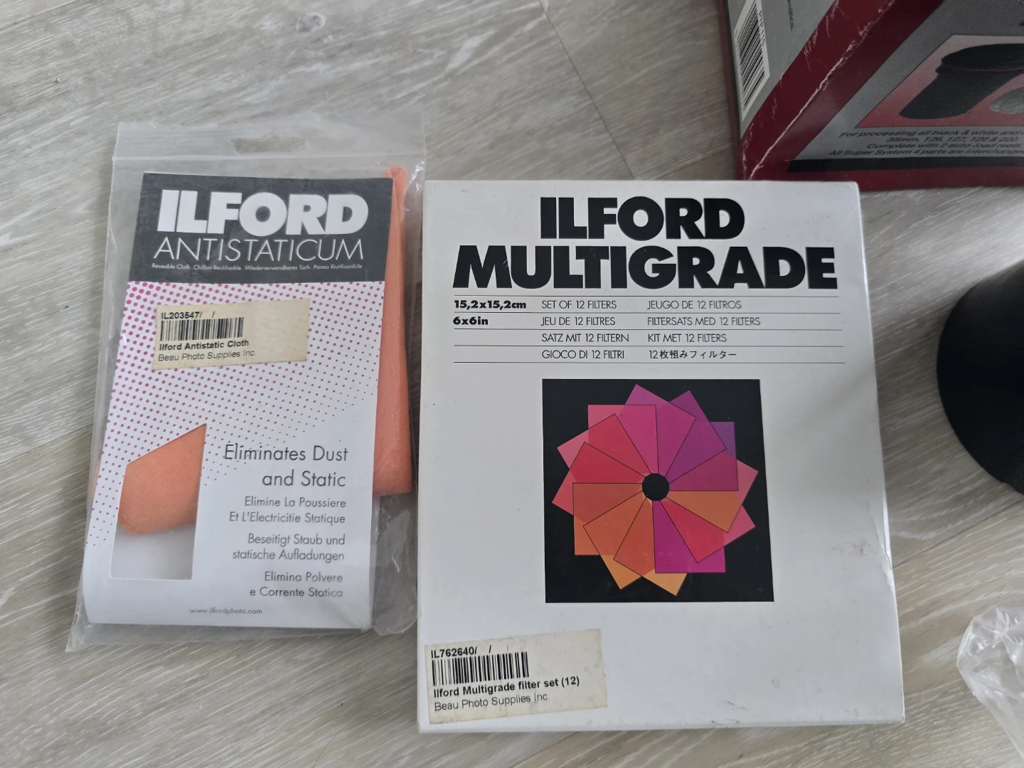 Ilford Multigrade Filter Set & Patterson Developing Tank - photo 3