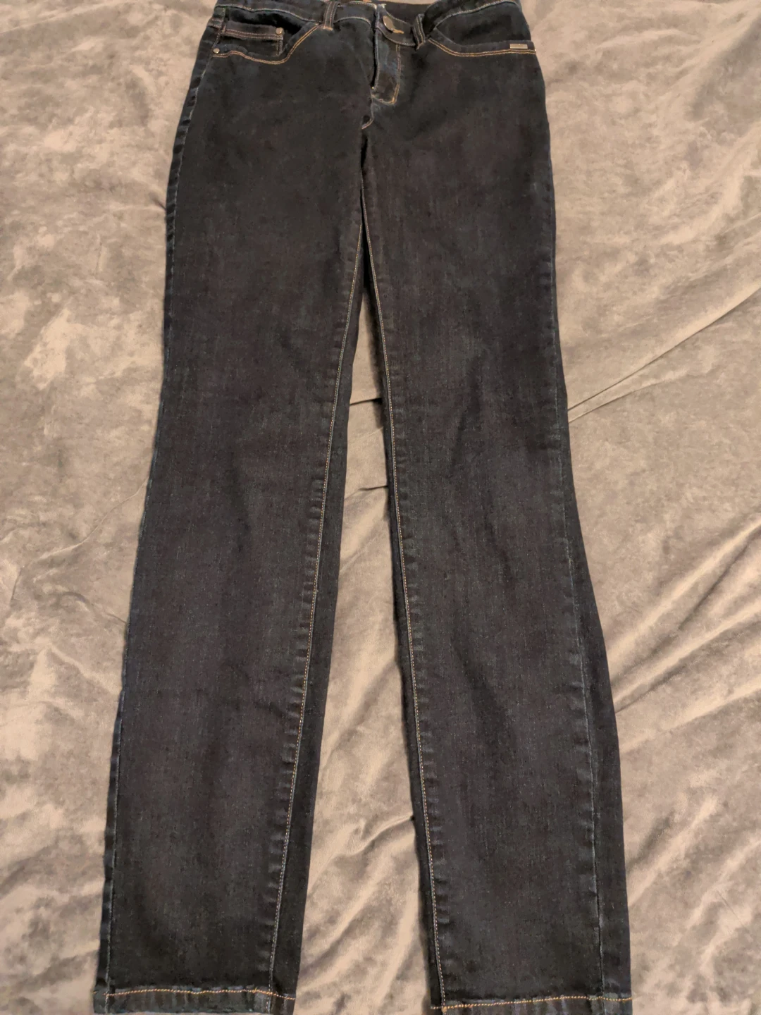 Dark denim skinny jeans