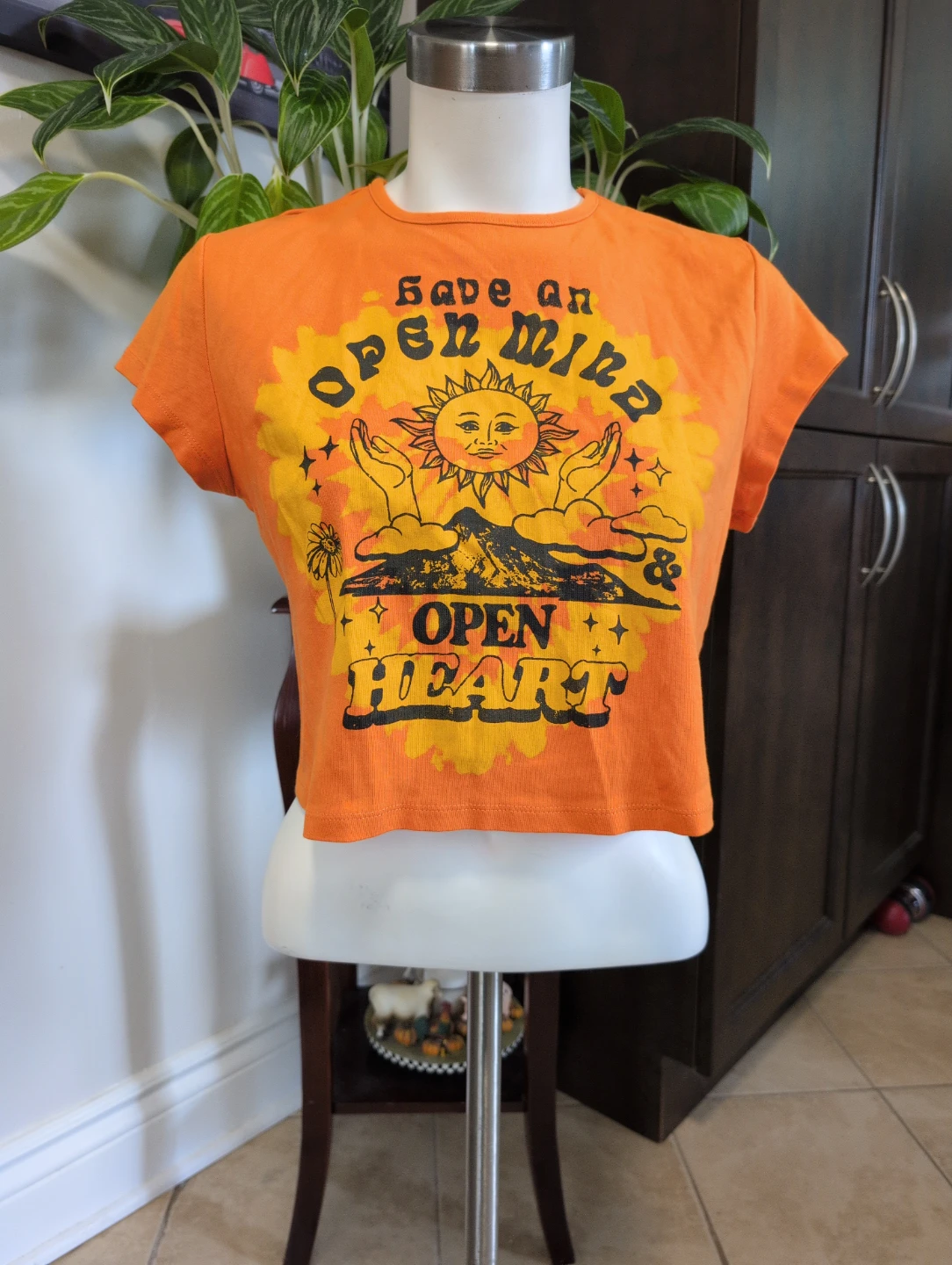 H&M Divided Orange Graphic T-Shirt Size L