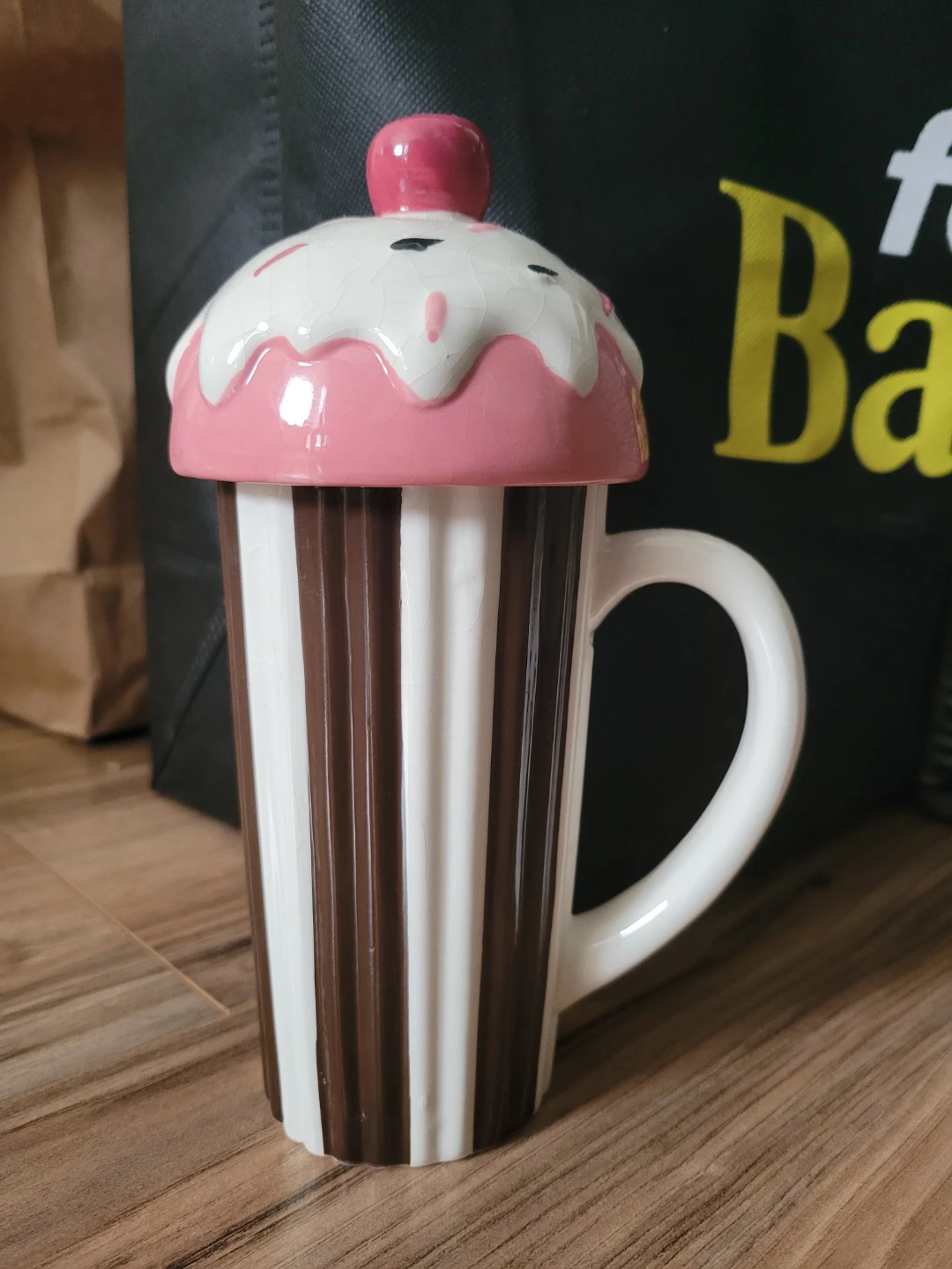 Cupcake Mug with Lid - photo 2