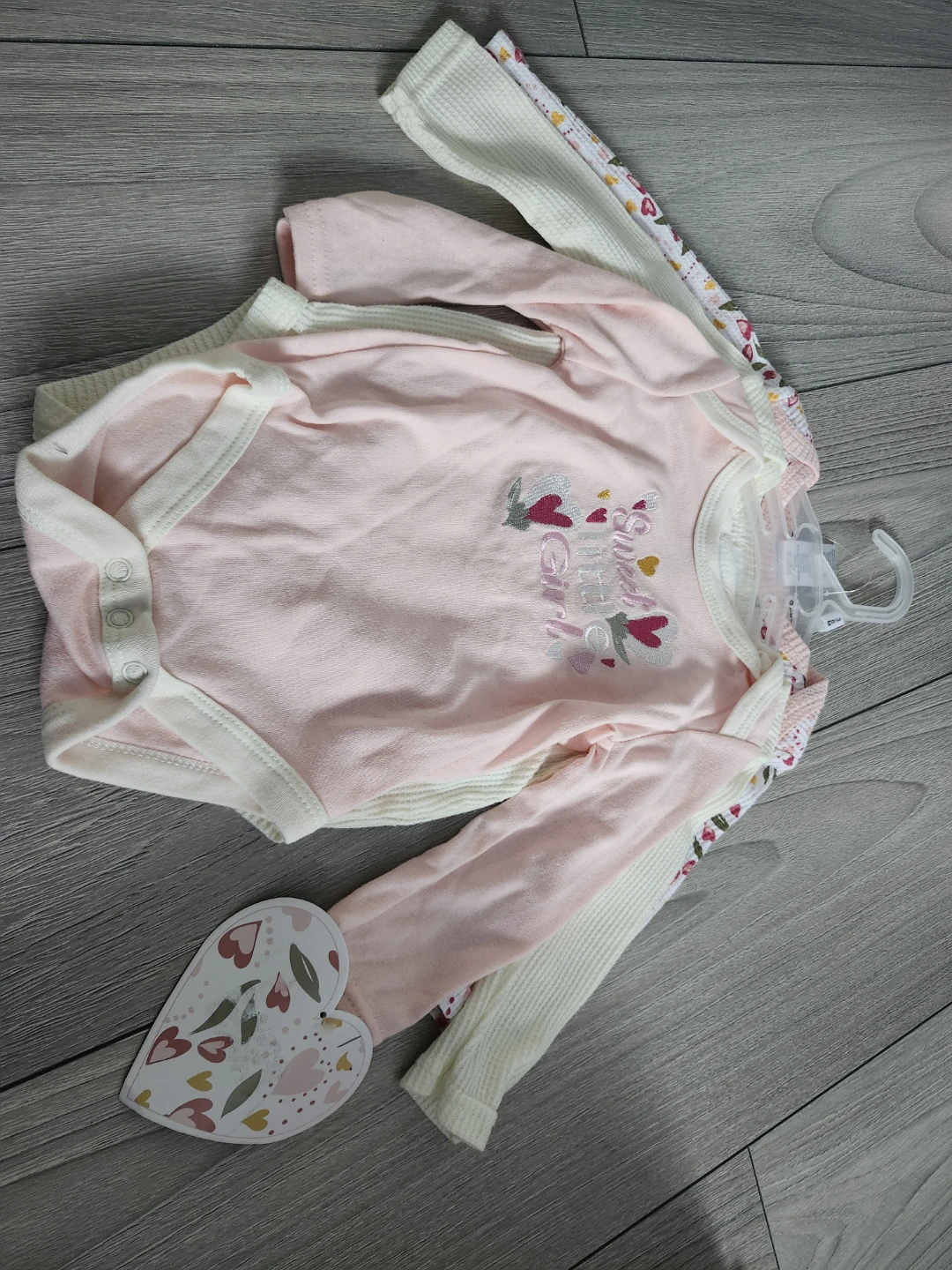 Reebok Baby Hat & Bootie Set - photo 5