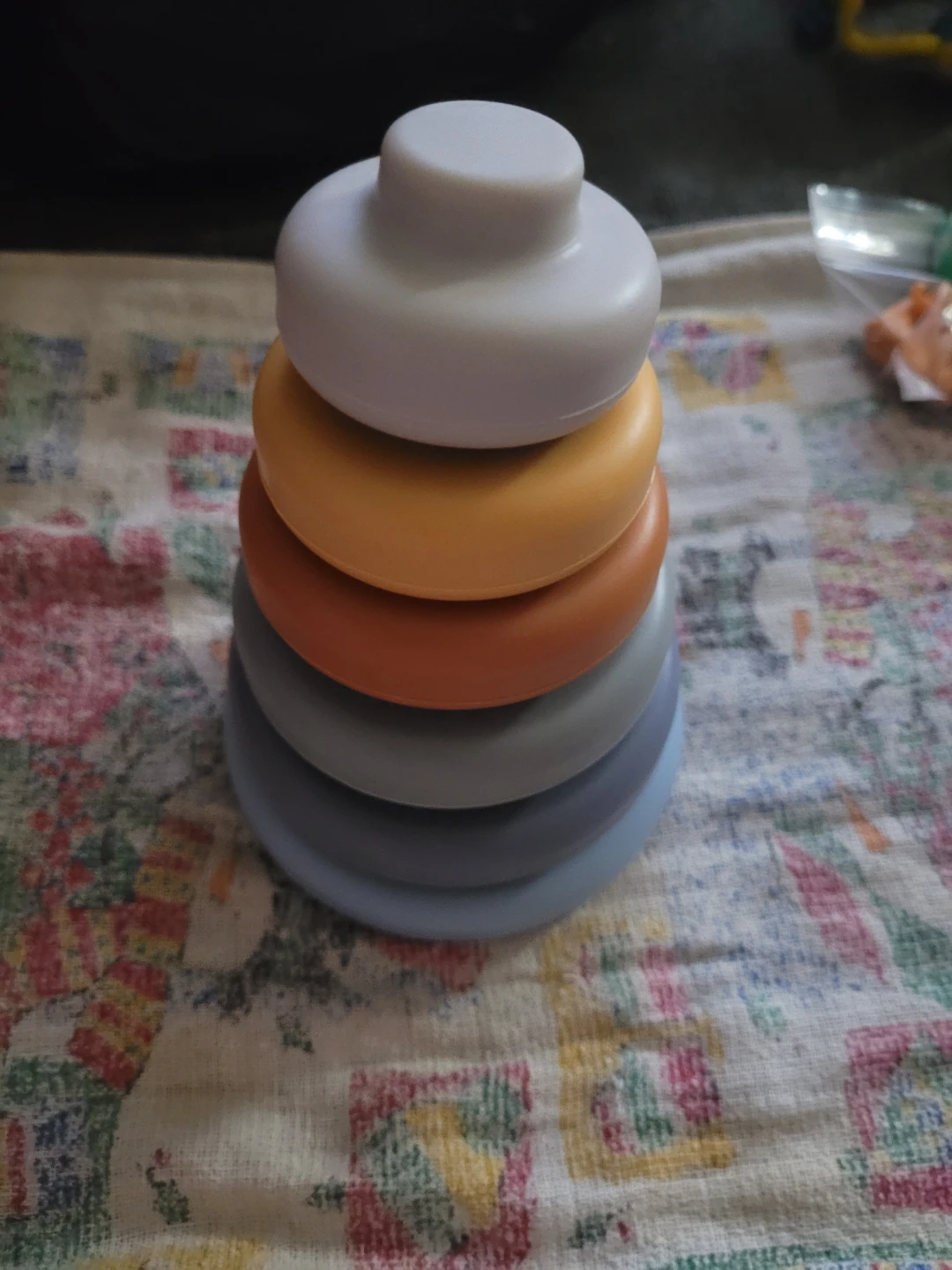Silicone stacking baby toy