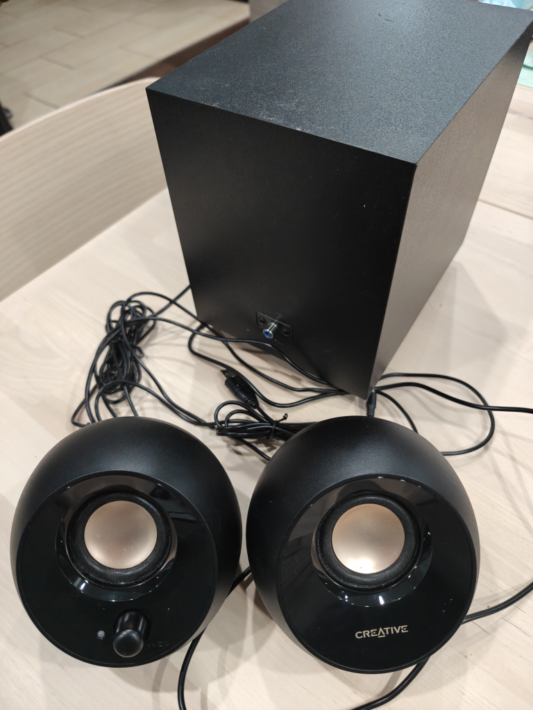 Creative Pebble Plus Speakers with Subwoofer