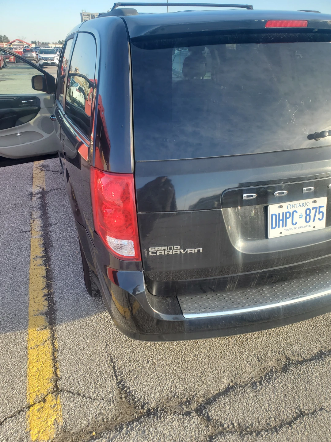 Dodge Grand Caravan EXT FlexFuel Van - photo 3