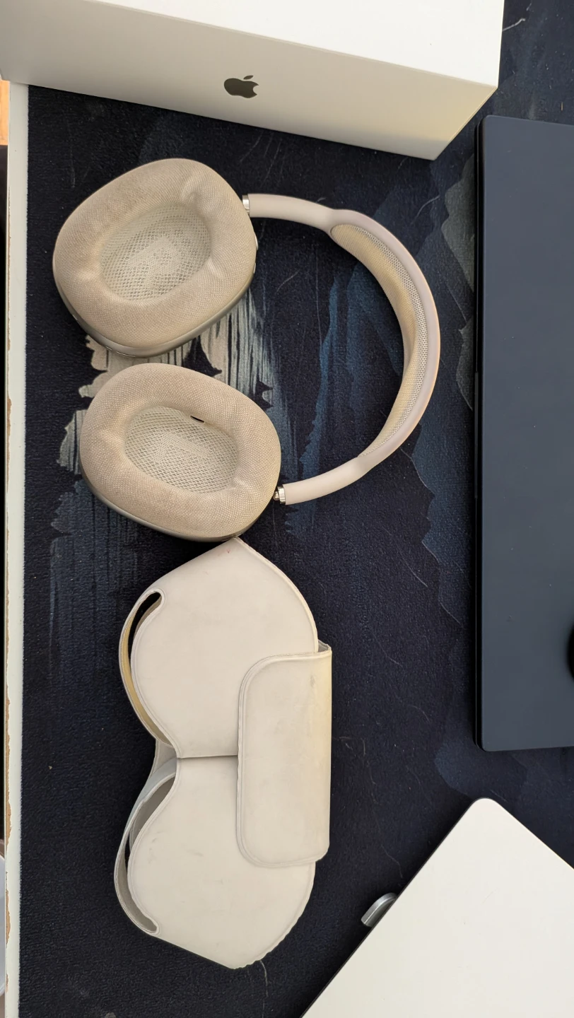 Apple AirPods Max - Silver - photo 2