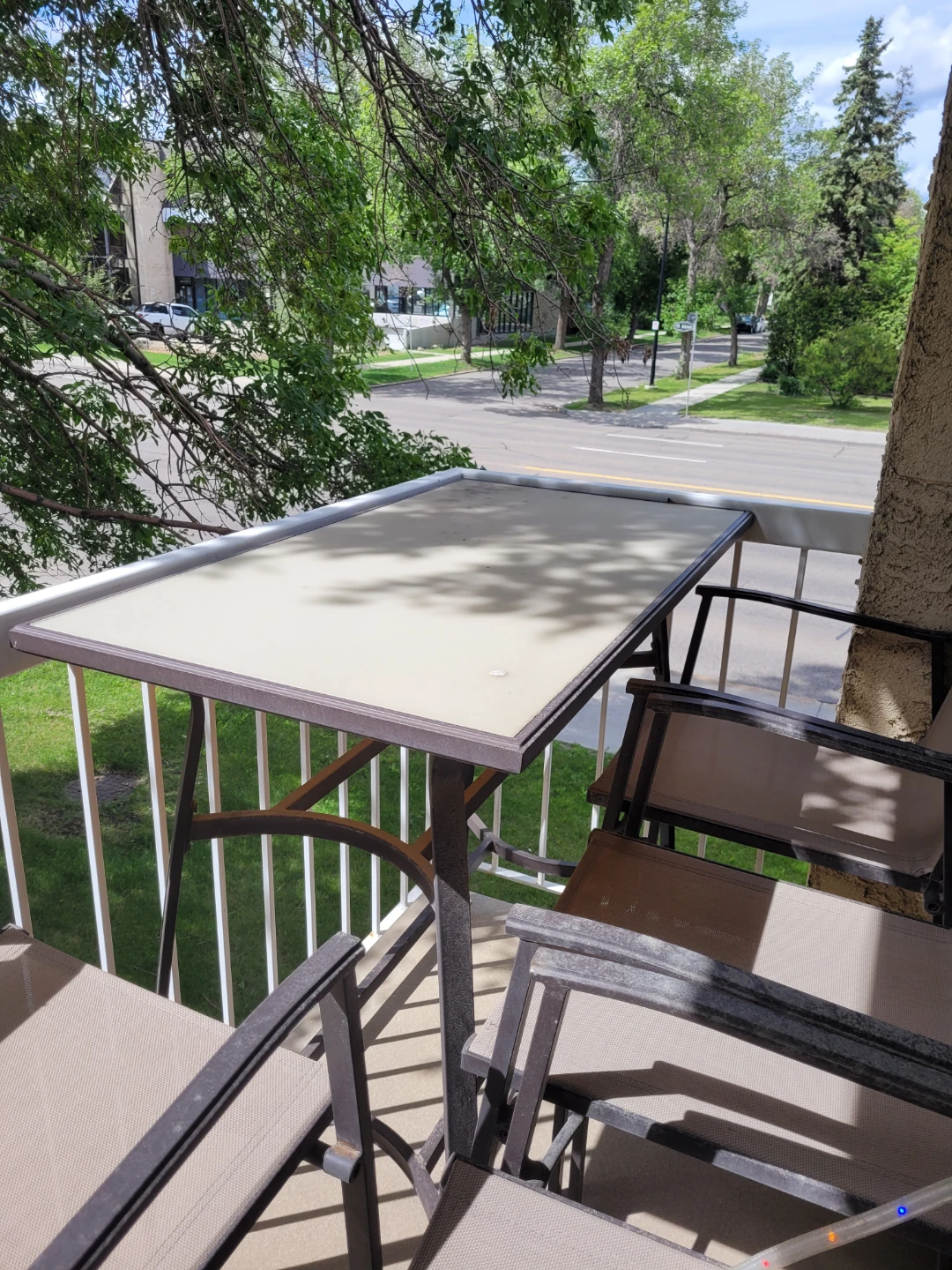 Outdoor Patio Table and Chairs Set