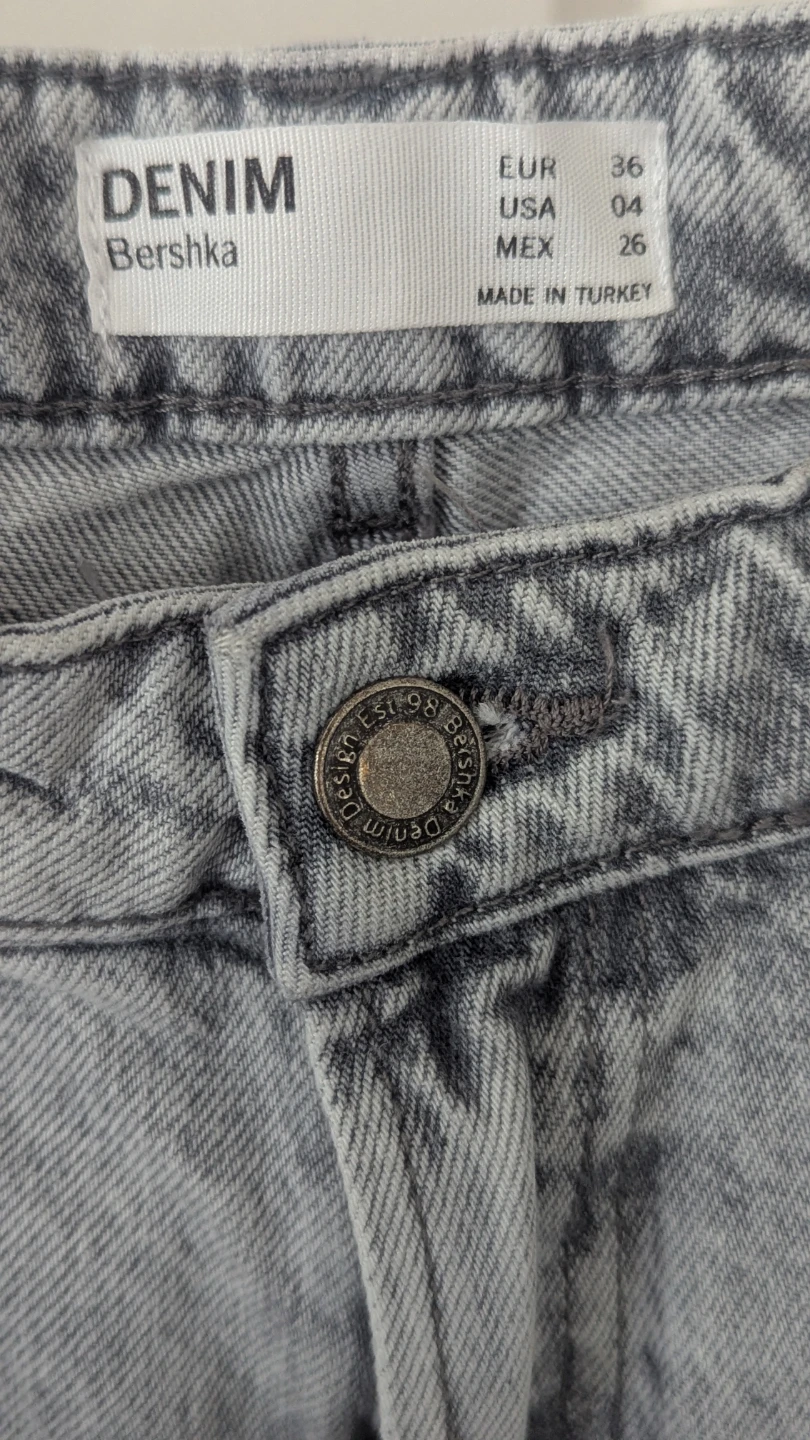 Ripped jeans - photo 3