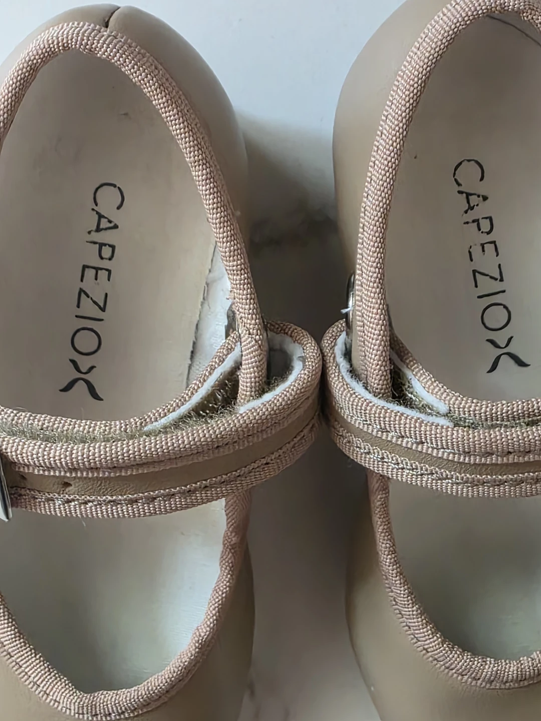 Capezio Tele Tone Tap Shoes Child Size 7.5M - photo 4