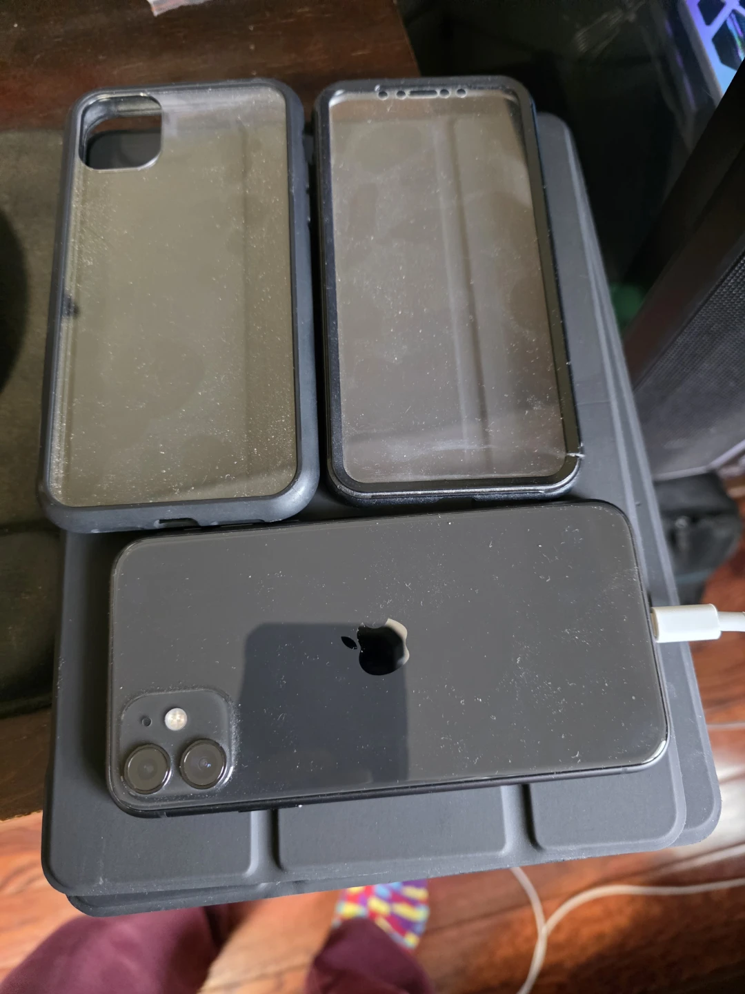 Apple iPhone 11 - Black - photo 3