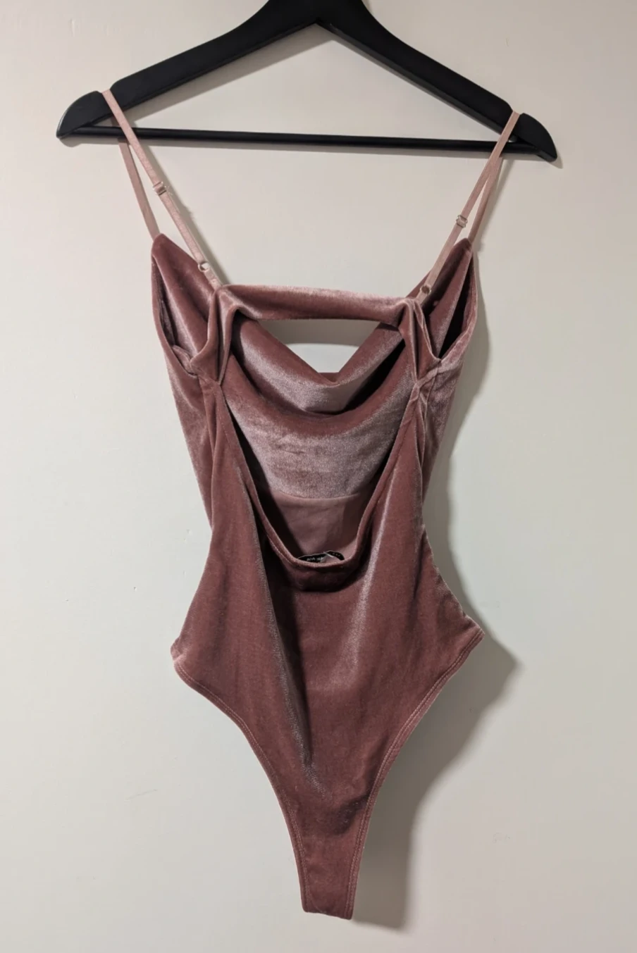 Fashion Nova Velvet Bodysuit - XS - photo 2