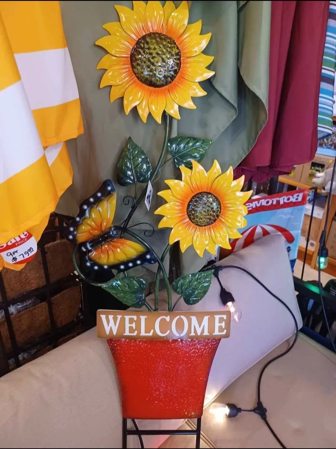 New Metal Sunflower's butterfly Welcome Sign Garden Decor . - photo 2