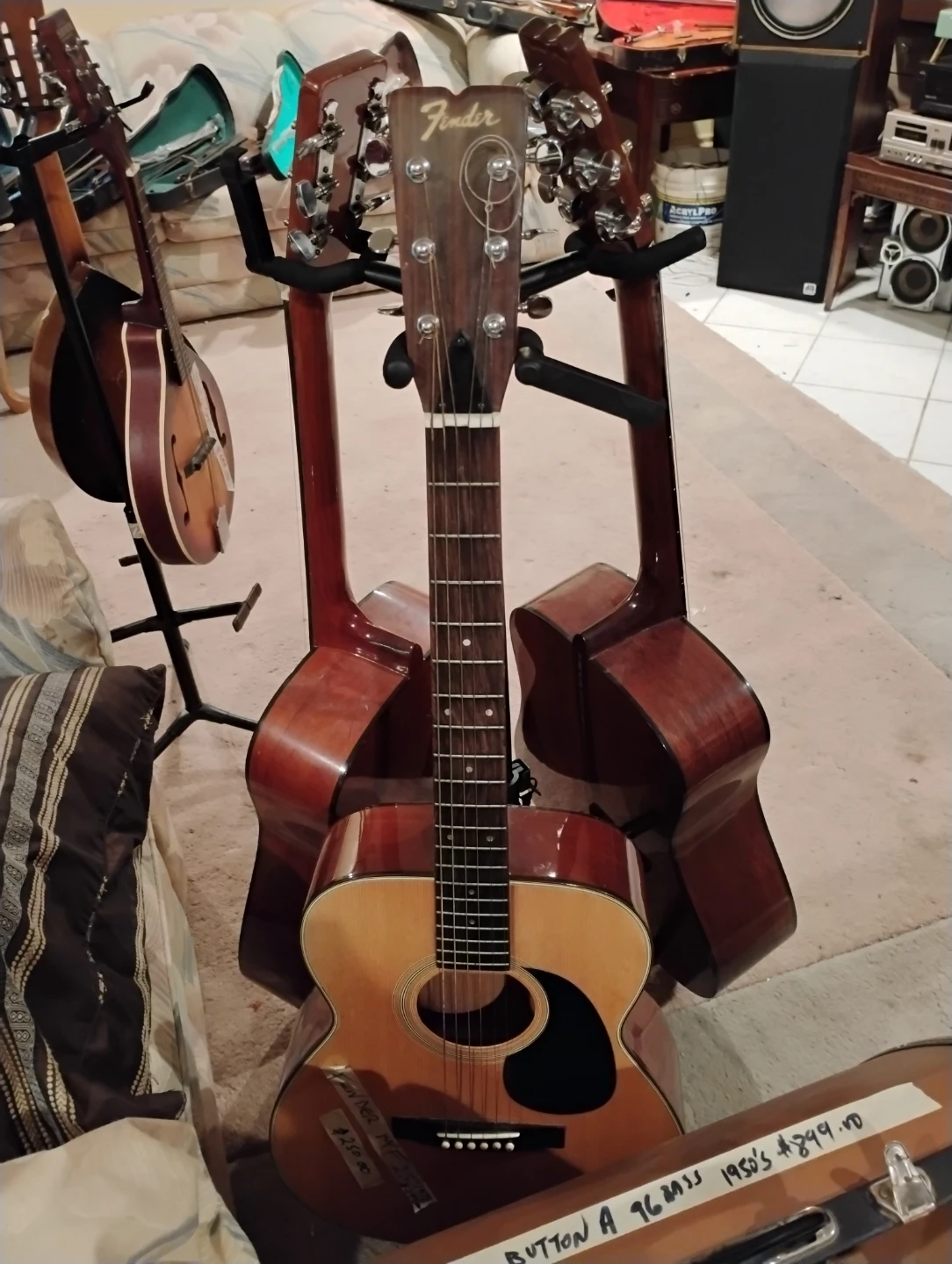 Vintage bass guitar - photo 3