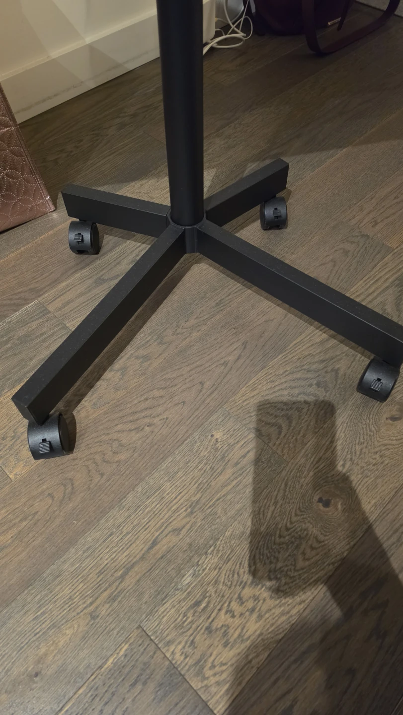 43inch UHD 4k TV  + TV Stand with Wheels - photo 3