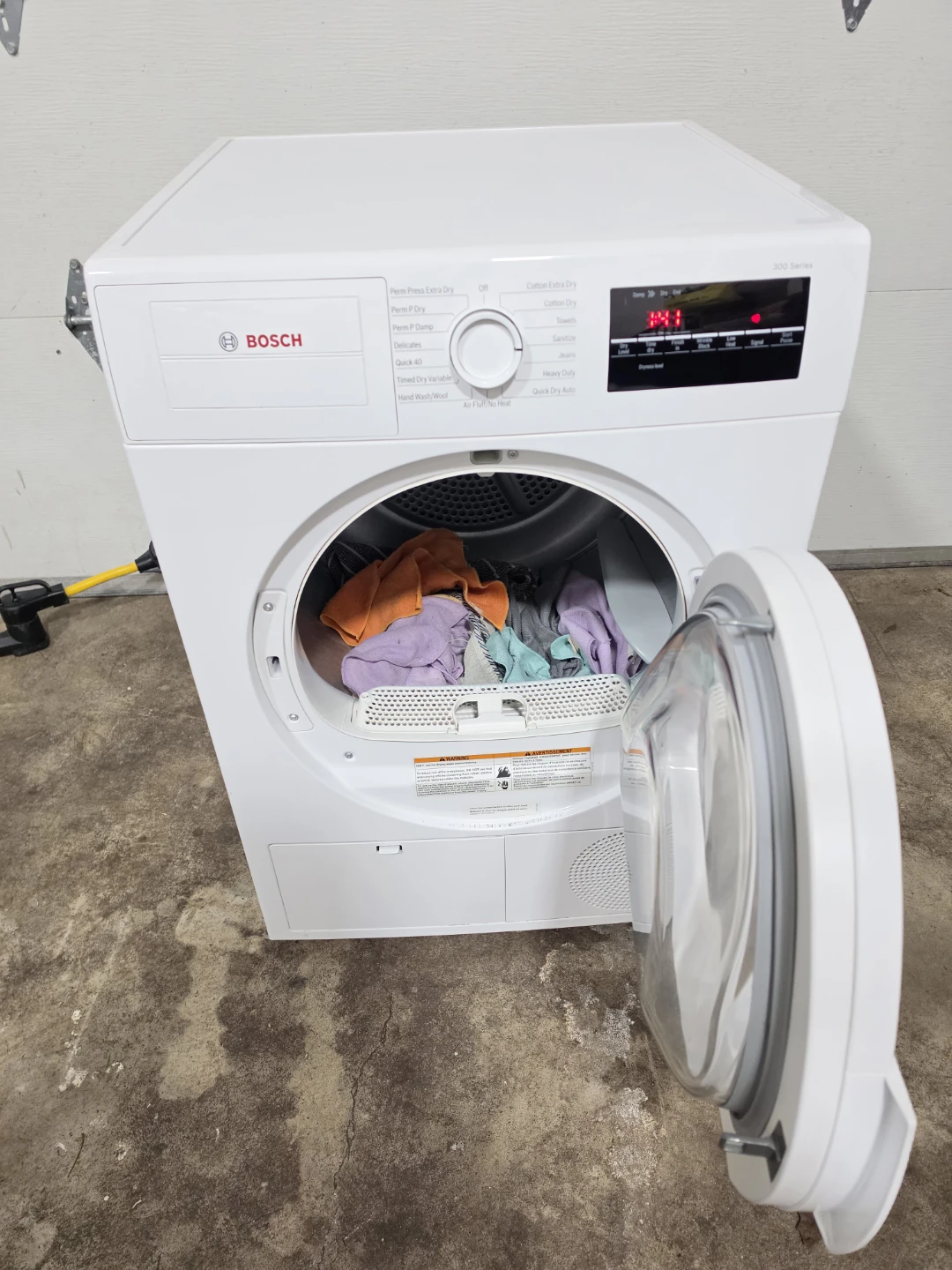 Bosch Compact Ventless Dryer - Delivery Available