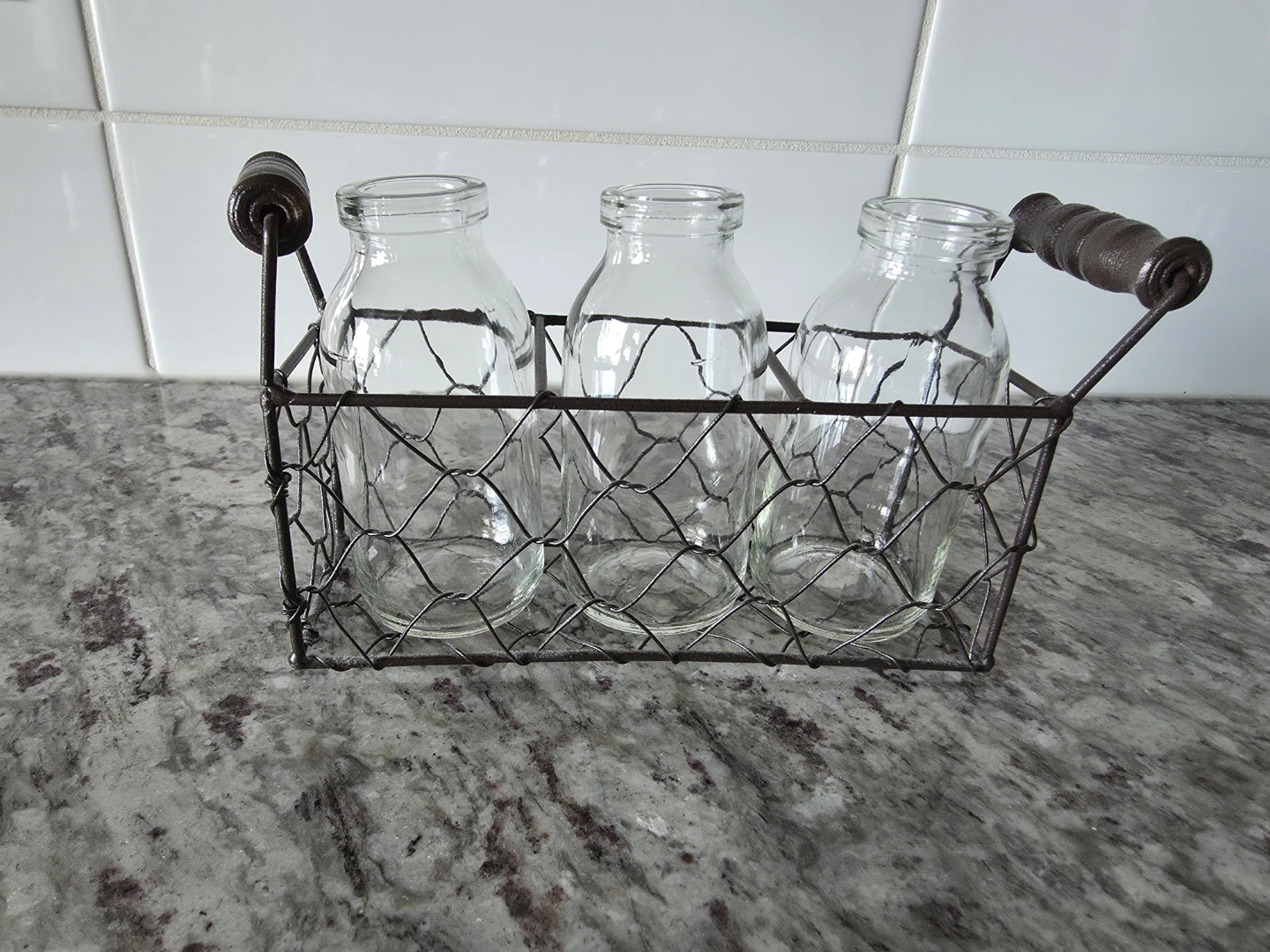 Home Decor - Wire Basket with Glass Holders - photo 3