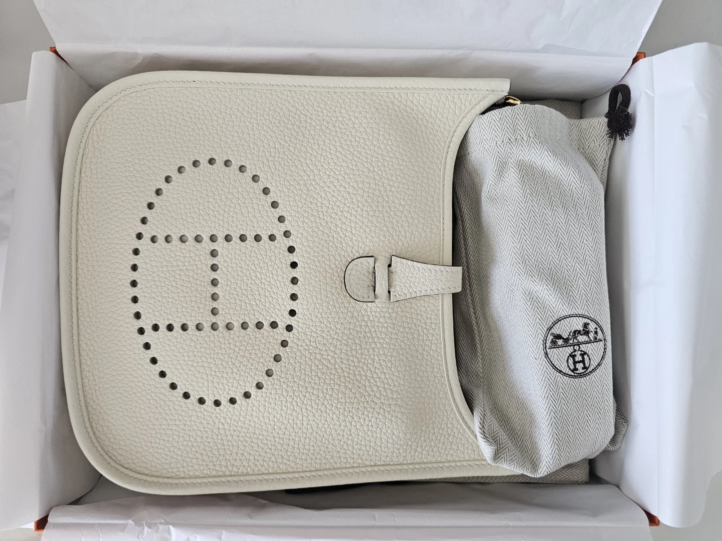 Hermes Evelyne 23 - cream colour