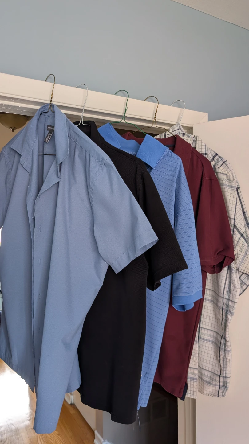 Bundle of 5 Men's Short Sleeve Shirts