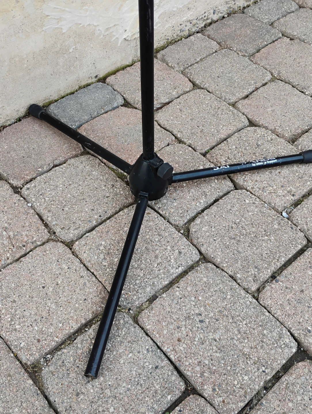 Microphone Stand - photo 5