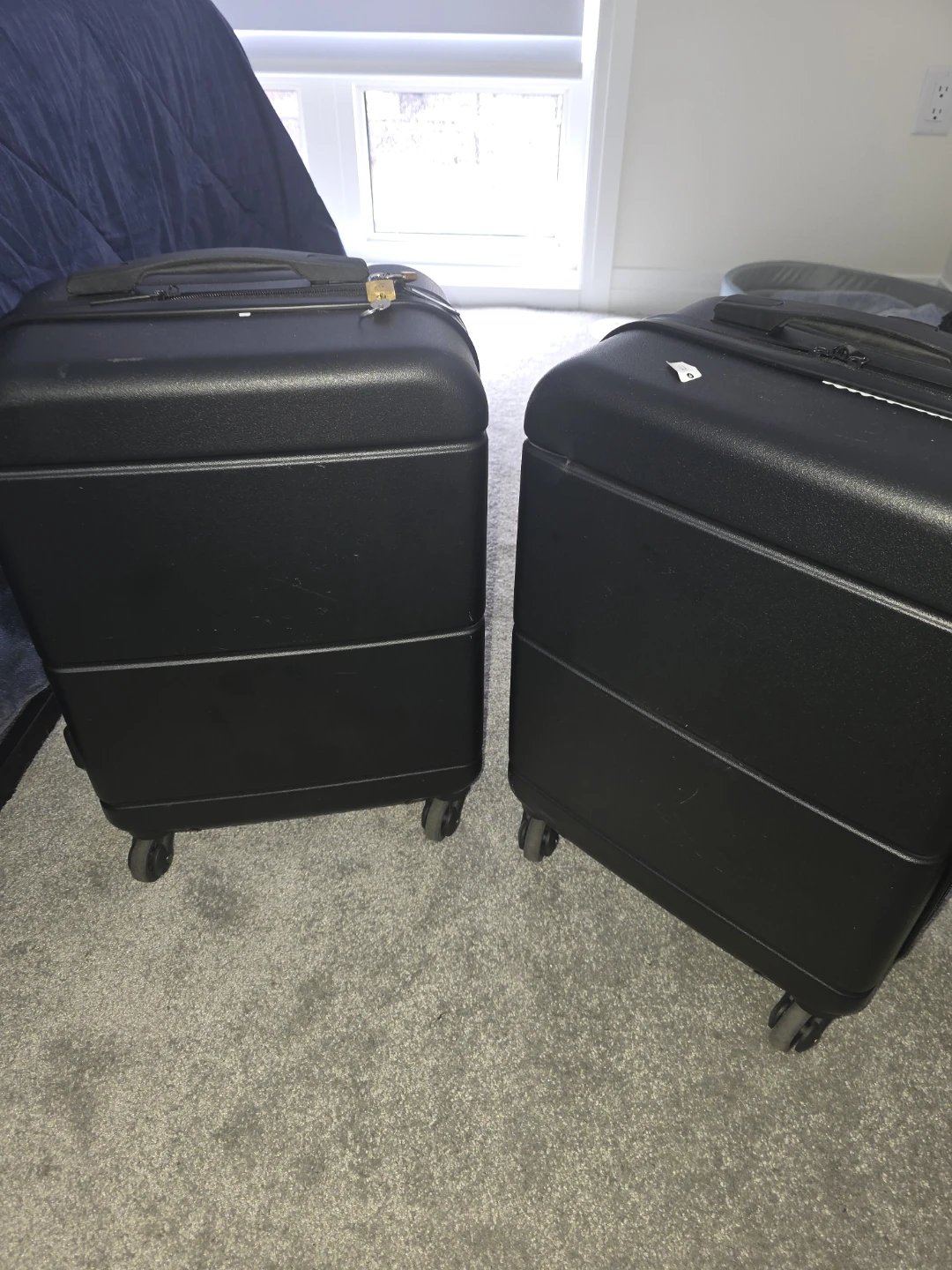 Carry on Black  Suitcasesw / duffle bags