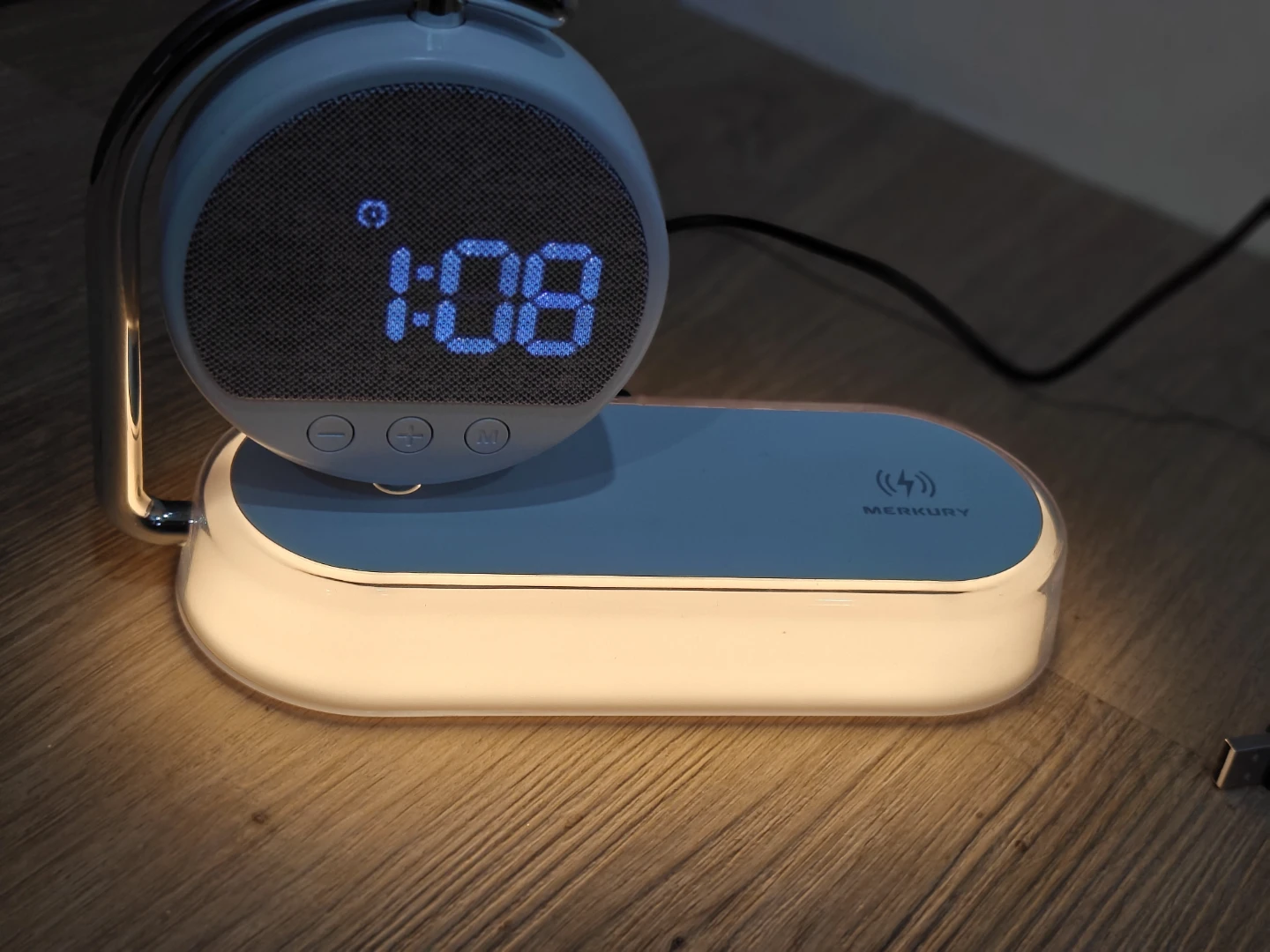 Merkury Wireless Charging Alarm Clock with Speaker