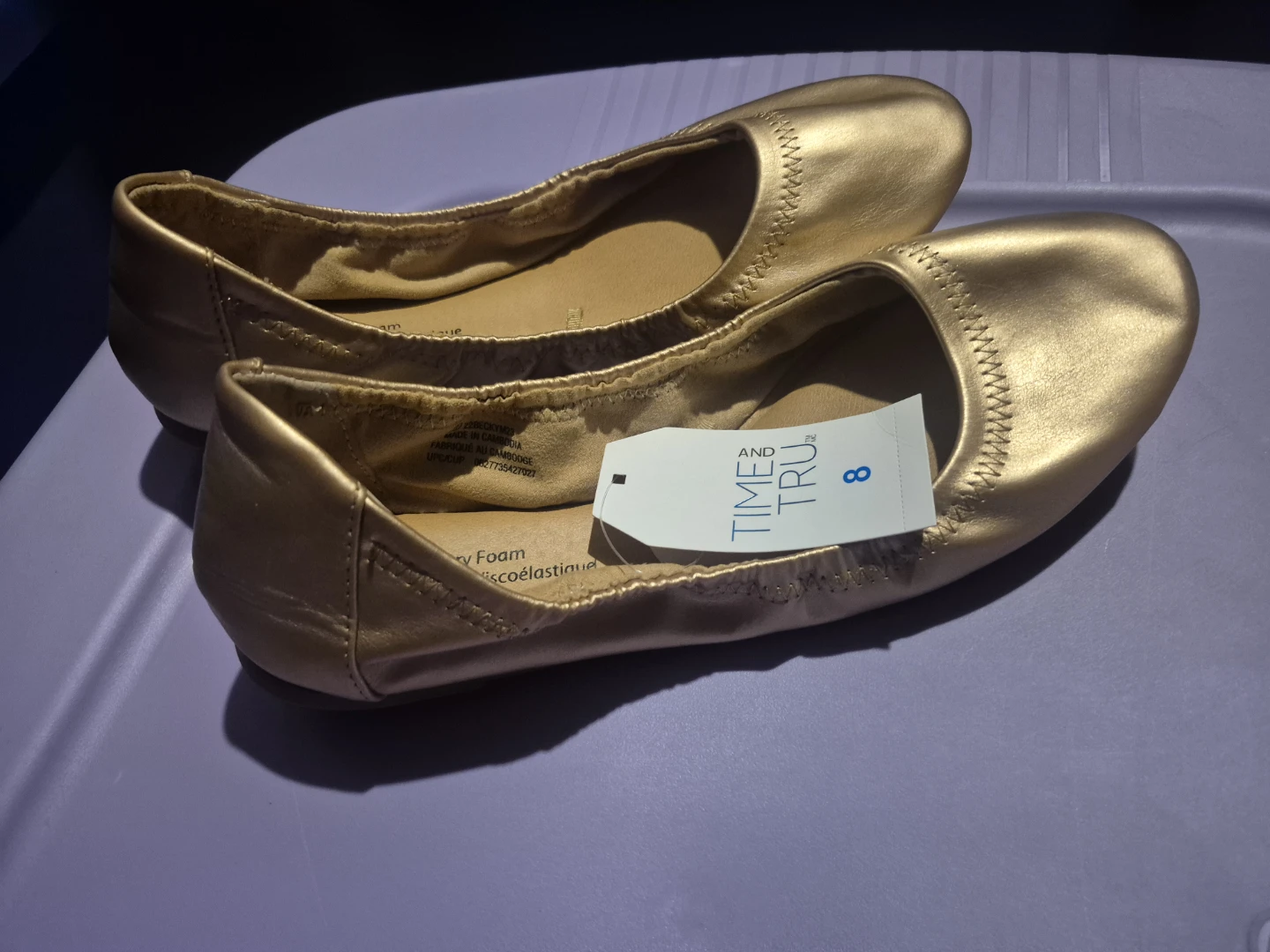 Time and Tru Women's Gold Ballet Flats Size 8 - photo 3